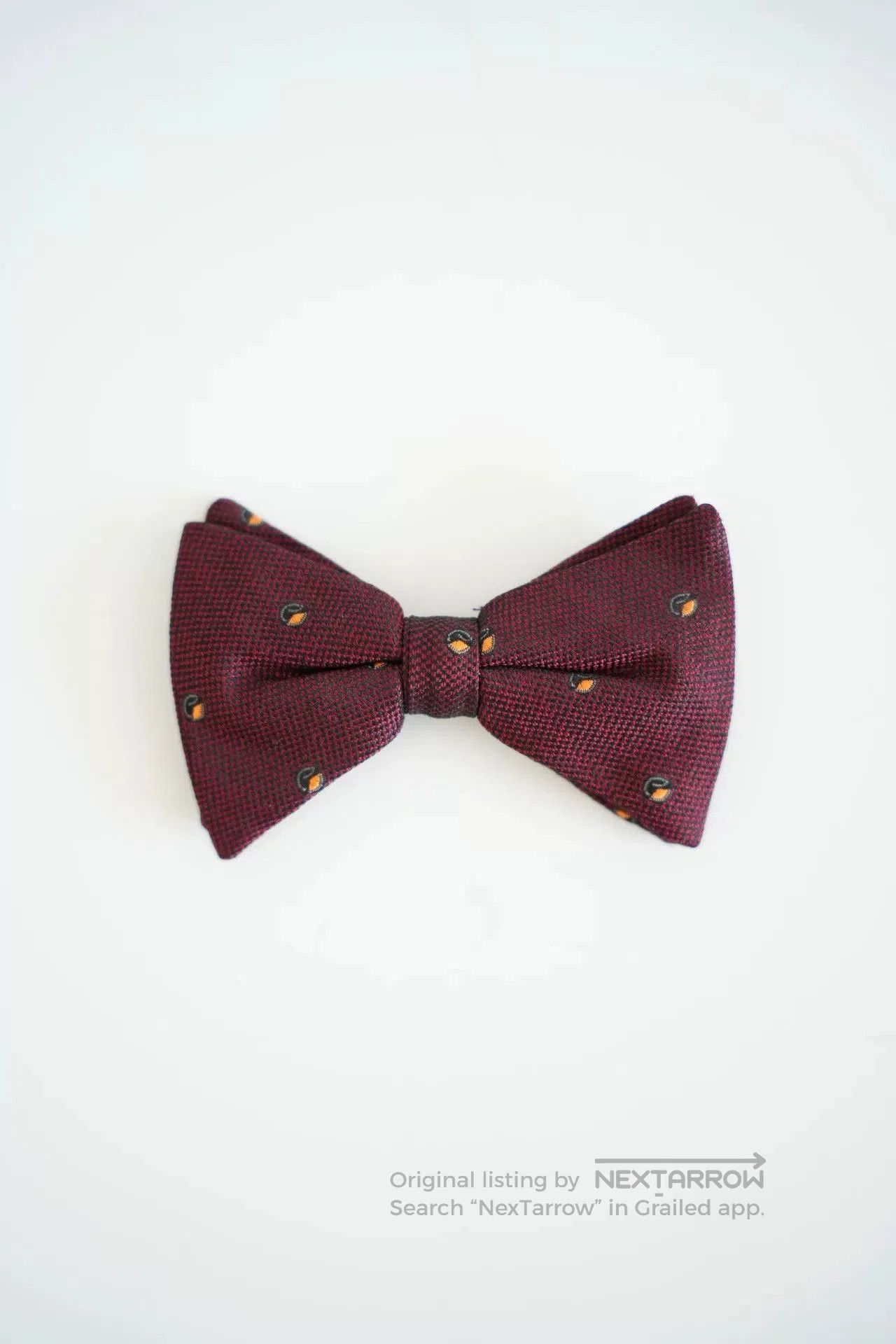 Y's for Men burgundy silk bow tie by yohji yamamoto. Size ONE SIZE - 1 Thumbnail