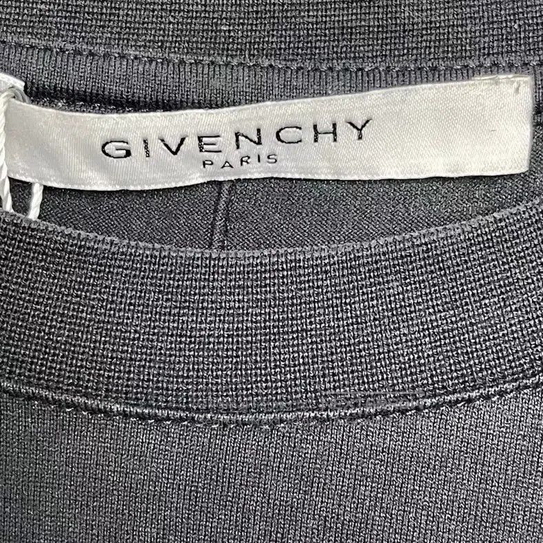 Givenchy Givenchy Black Shark Logo Short Sleeve Size US L / EU 52-54 / 3 - 3 Thumbnail