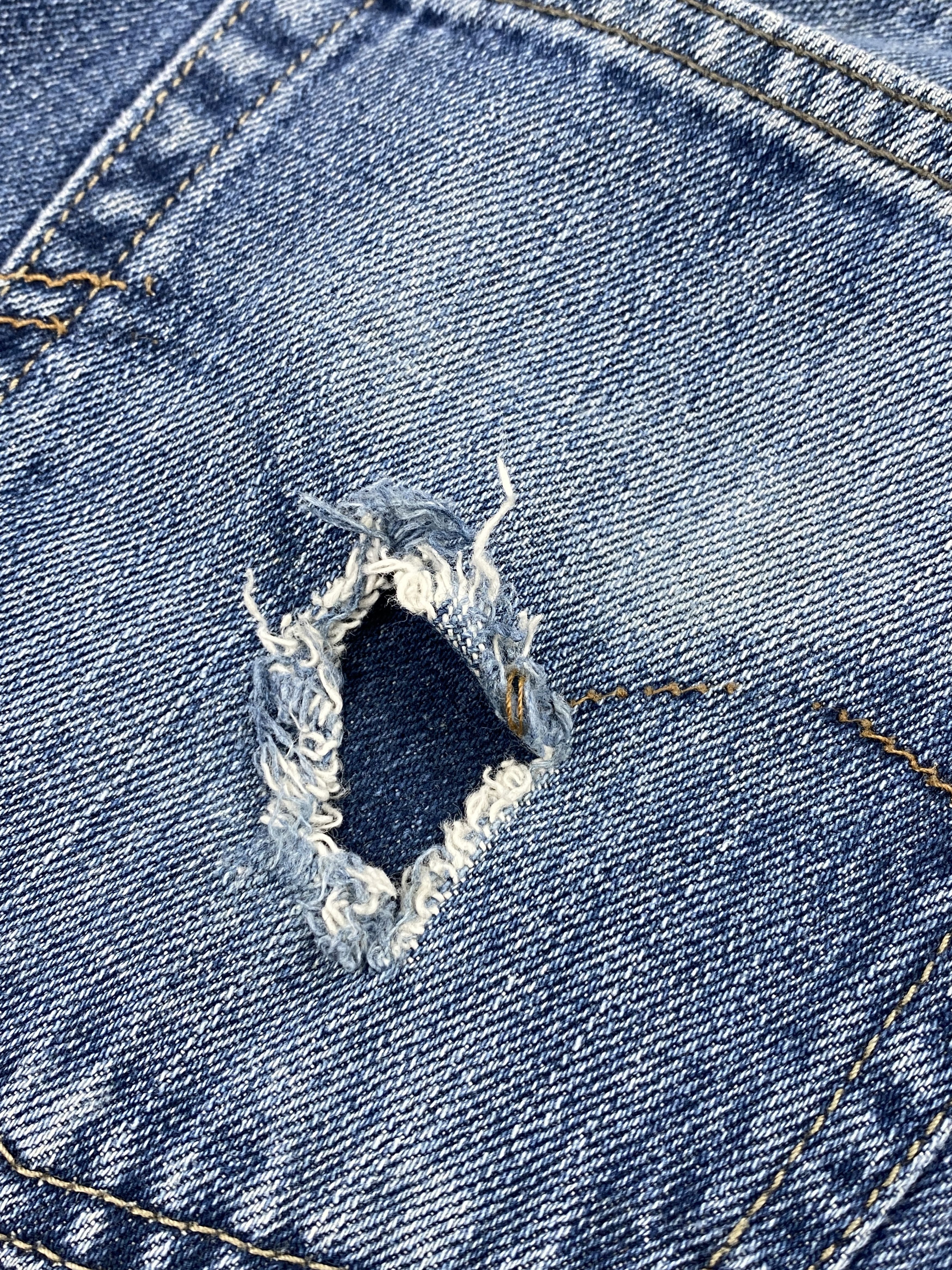 Levi's × Vintage Faded Blue Vintage Levi's 527 Bootcut Jeans Size US 35 - 11 Thumbnail