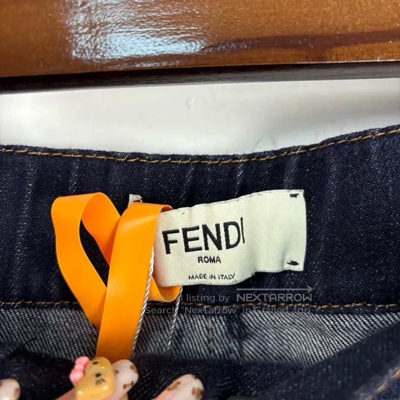 Fendi Fendi Embroidered Denim Shorts Size 27" / US 4 / IT 40 - 3 Thumbnail