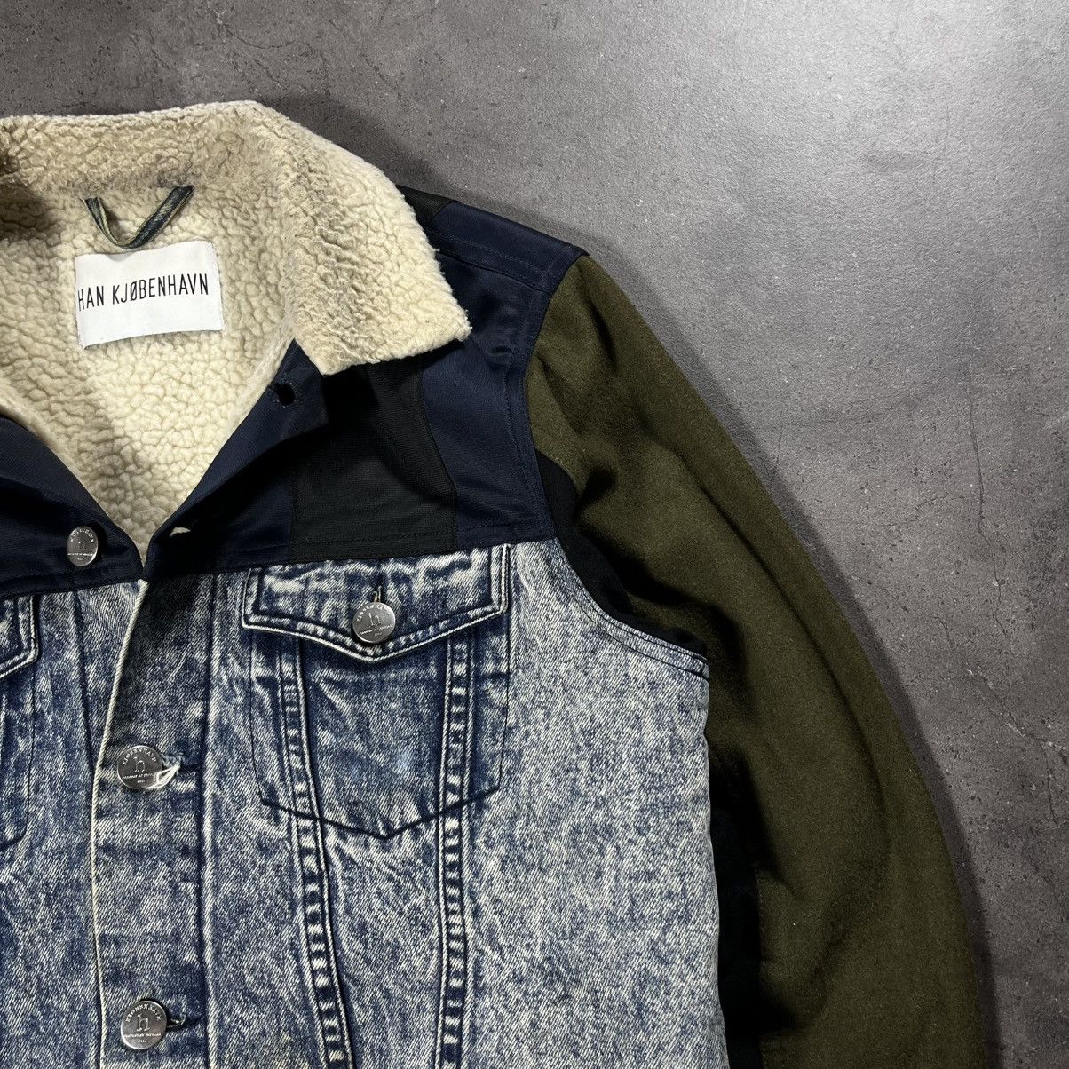 Han Kjobenhavn Vintage Han Kjobenhavn Patchwork Sherpa Trucker Denim Jacket Size US S / EU 44-46 / 1 - 4 Thumbnail