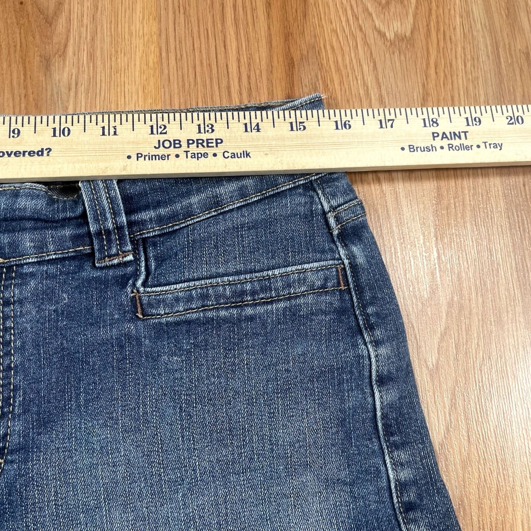 Lee Lee Jeans Womens 12 Medium Bootcut Just Below The Waist Blue Wash Denim - Vintage Condition - High Rise Size 34" / US 12 / IT 48 - 4 Thumbnail