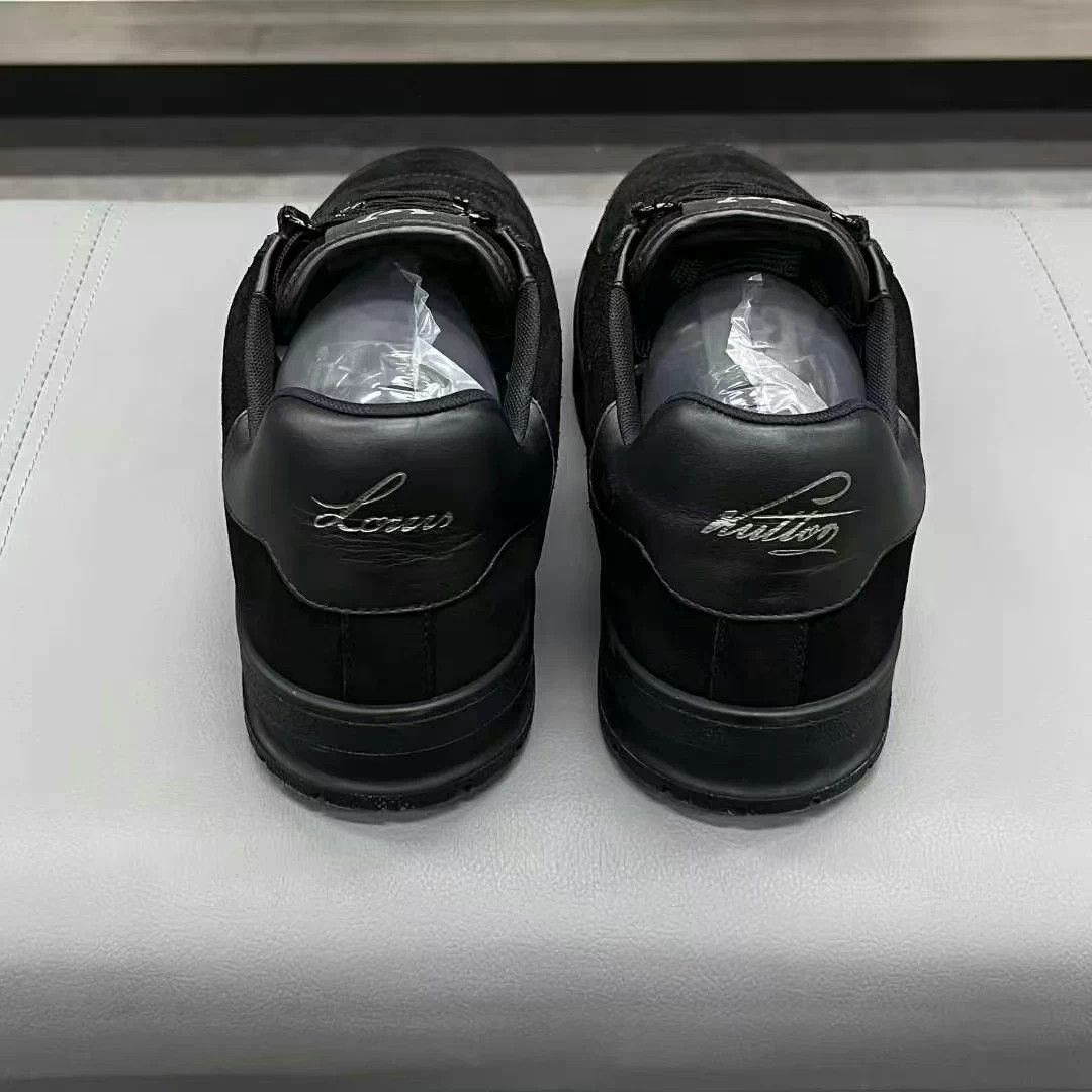 Louis Vuitton LV Trainer, Black, Size 41.5, Original Box Size US 8.5 / EU 41-42 - 3 Thumbnail