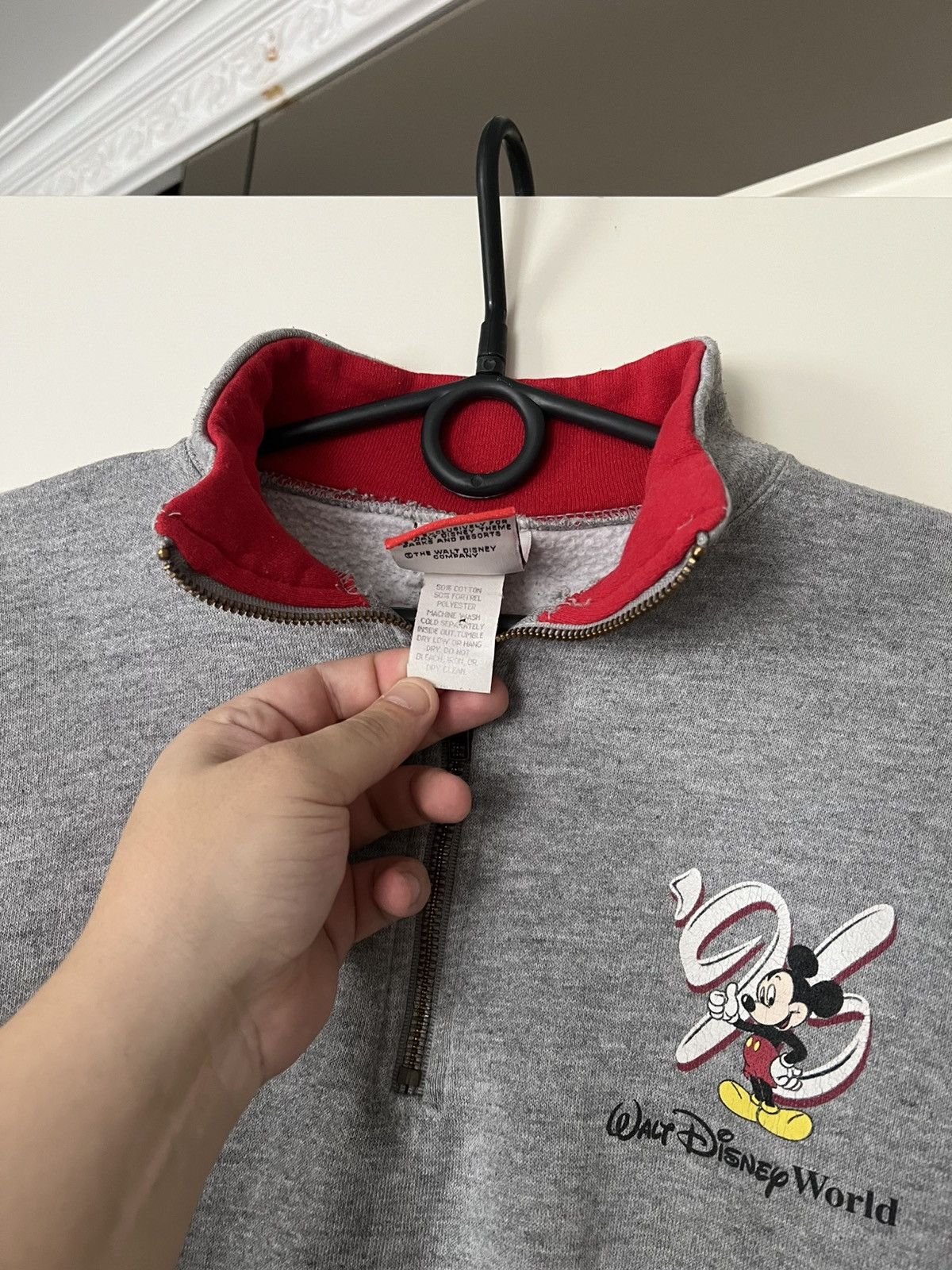 Disney Vintage 90s Disney Mickey Mouse Sweatshirt Made in USA Size US S / EU 44-46 / 1 - 10 Thumbnail