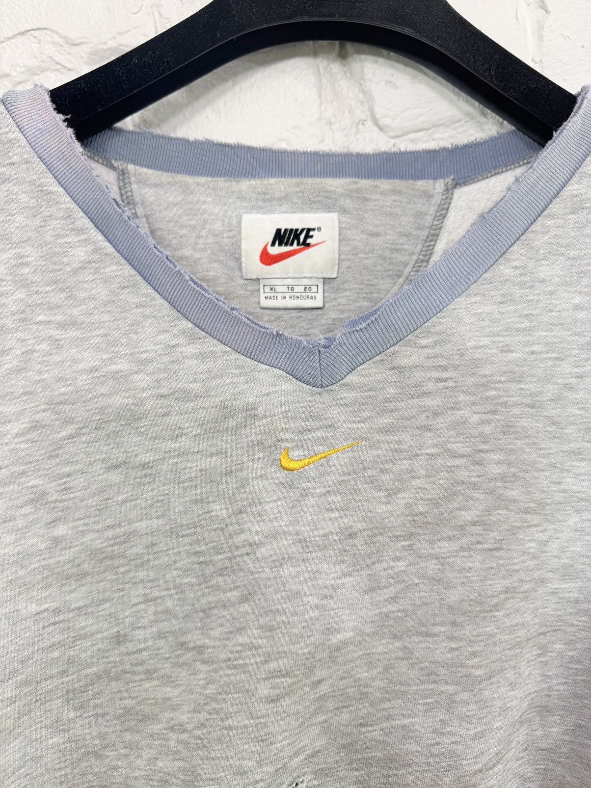 Nike Vintage 90's Nike destroyed crewneck Size US XL / EU 56 / 4 - 2 Thumbnail