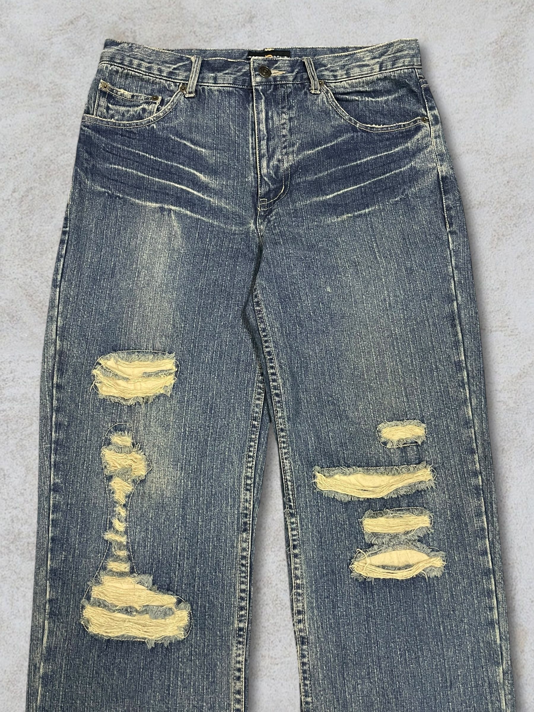Japanese Brand Vintage Japanese Distressed Sand Washed Whiskering Jeans Size US 32 / EU 48 - 2 Thumbnail