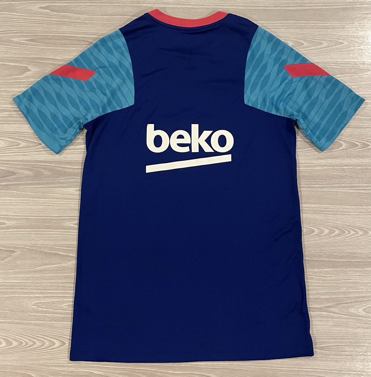 Nike Nike 2020/21 FC Barcelona Soccer Jersey Men’s Size Medium Size US M / EU 48-50 / 2 - 5 Thumbnail