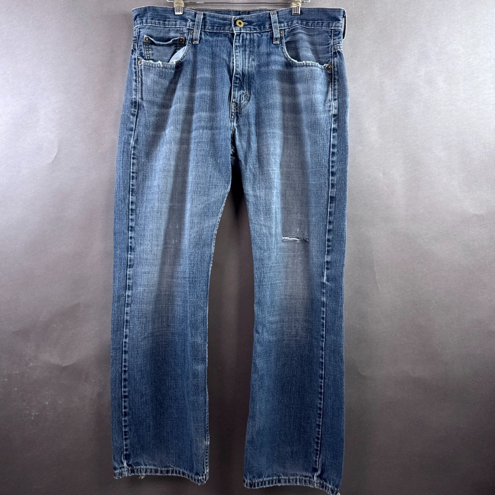 Levi's Levi's 569 Jeans Mens 34x30 Blue Loose Faded Distressed Denim Jeans 5-Pocket Regular Regular Mens Color Blue Jeans Size US 34 / EU 50 - 2 Thumbnail