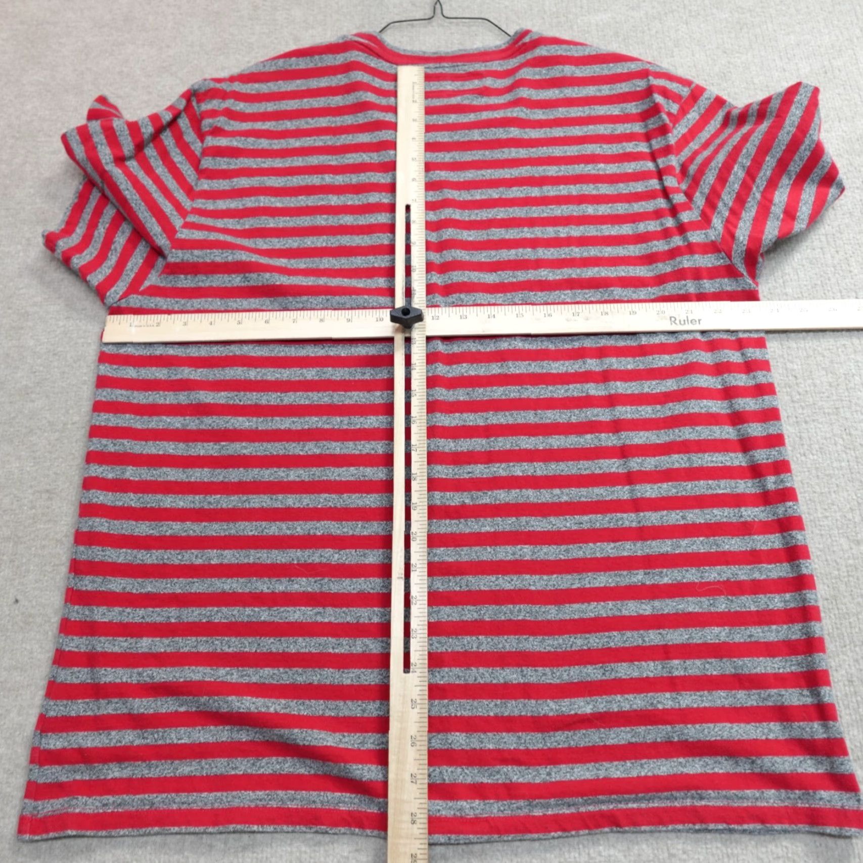 Guess GUESS Shirt XL Red Striped Embroidered Crew Neck Retro T-Shirt Men Size US XL / EU 56 / 4 - 4 Thumbnail