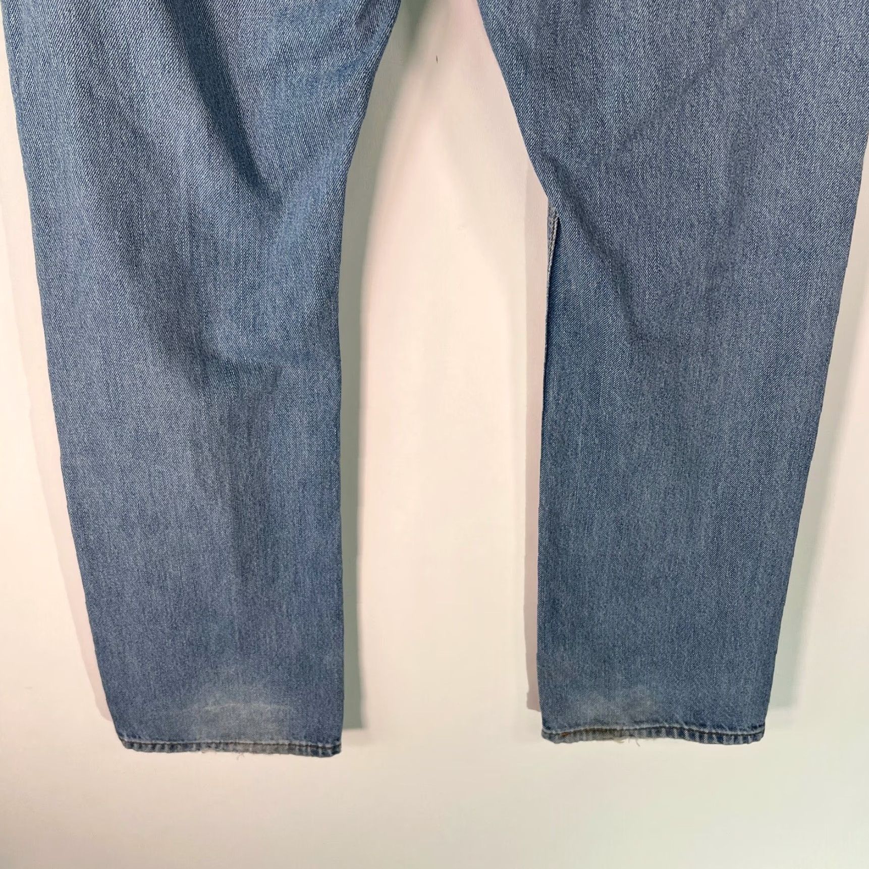 Levi's Levi's 505 Jeans Mens Straight Denim Blue 33X30 Regular 5-Pocket Zipper Button Belt Loops Belt Loops 100% Cotton Stretch Modern Daywear Size US 33 - 5 Thumbnail