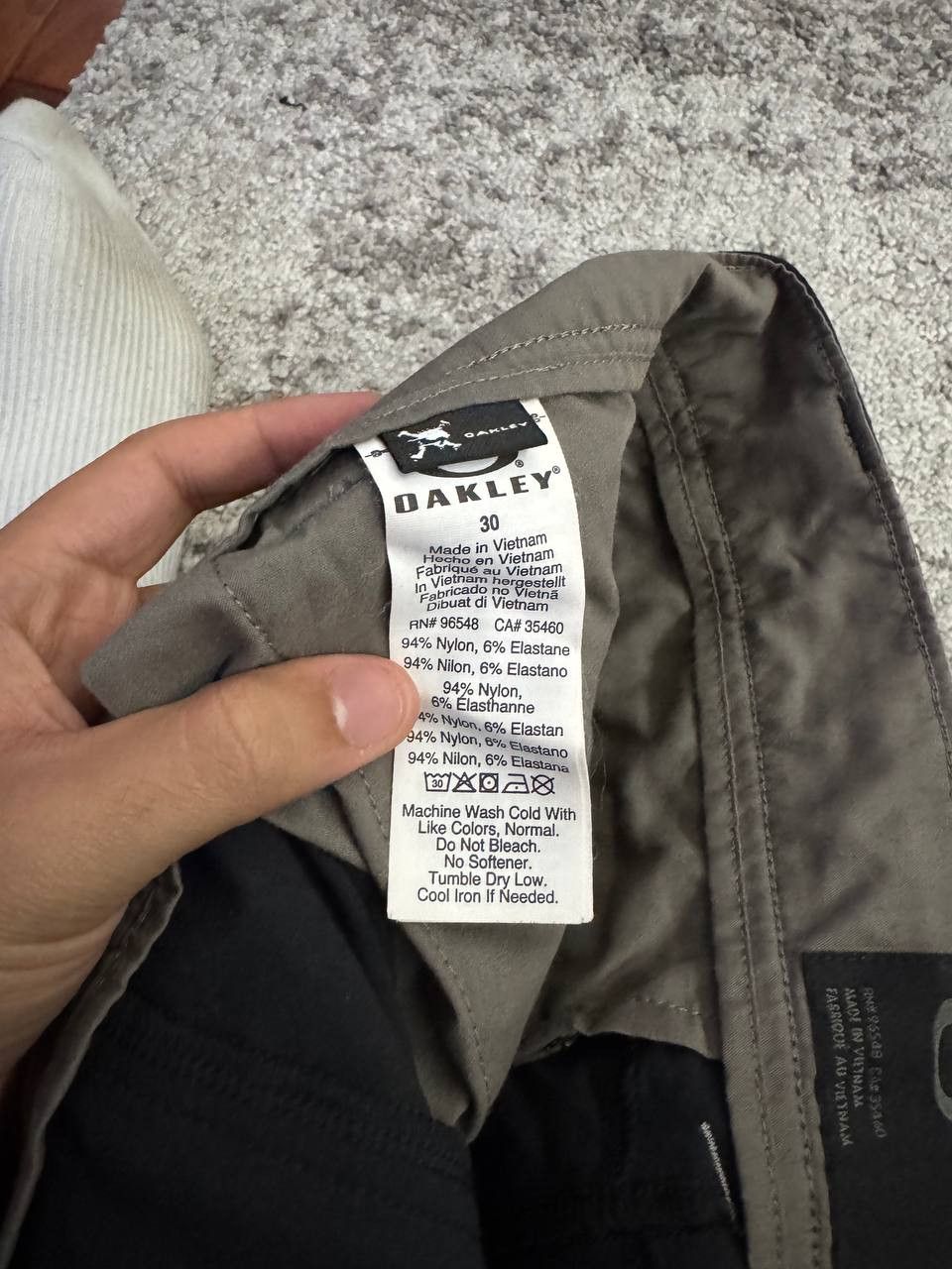 Oakley Vintage 2000s Oakley Shorts Size US 31 - 4 Thumbnail