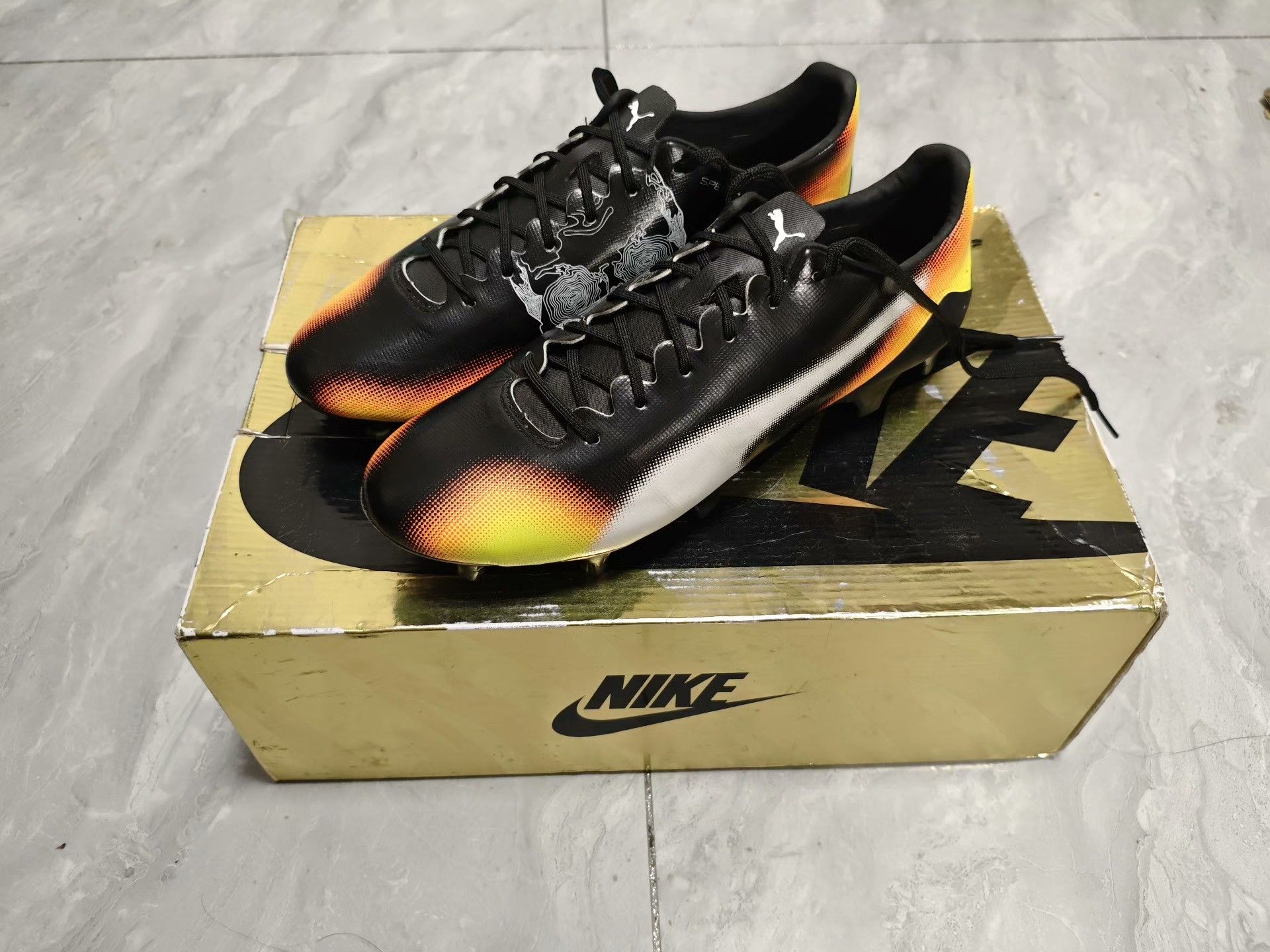 Puma Puma Black Lowtop Sneakers 7.5 Men Size US 7.5 / EU 40-41 - 1 Thumbnail