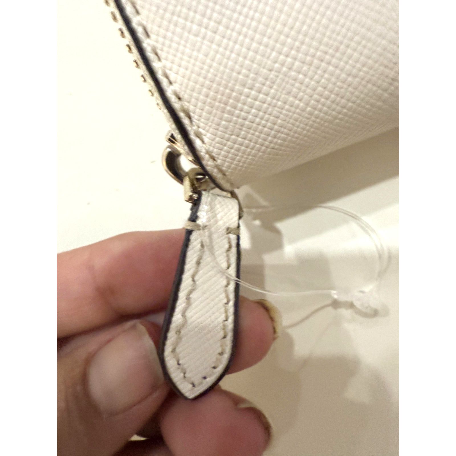 Kate Spade Kate Spade Wallet Womens White Saffiano Leather Zip Around Size ONE SIZE - 4 Thumbnail