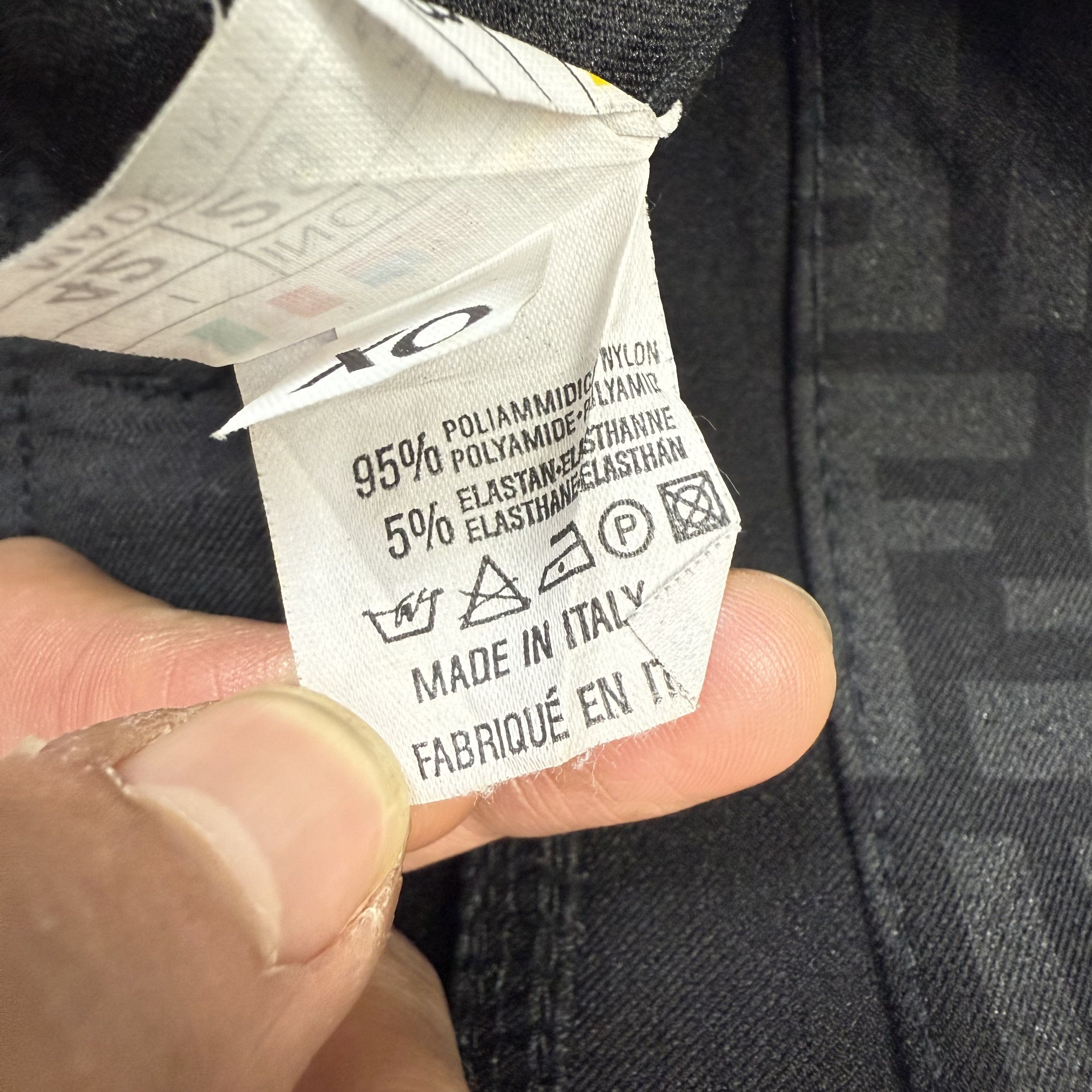 Fendi Vintage Fendi Monogram Trousers Pants Size 26" / US 2 / IT 38 - 8 Thumbnail
