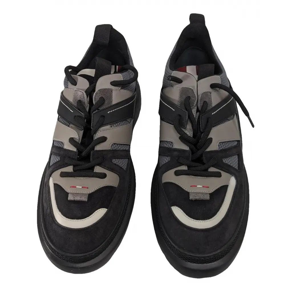 o1y1224 Leather Lace-Up Sneakers in Multicolor
