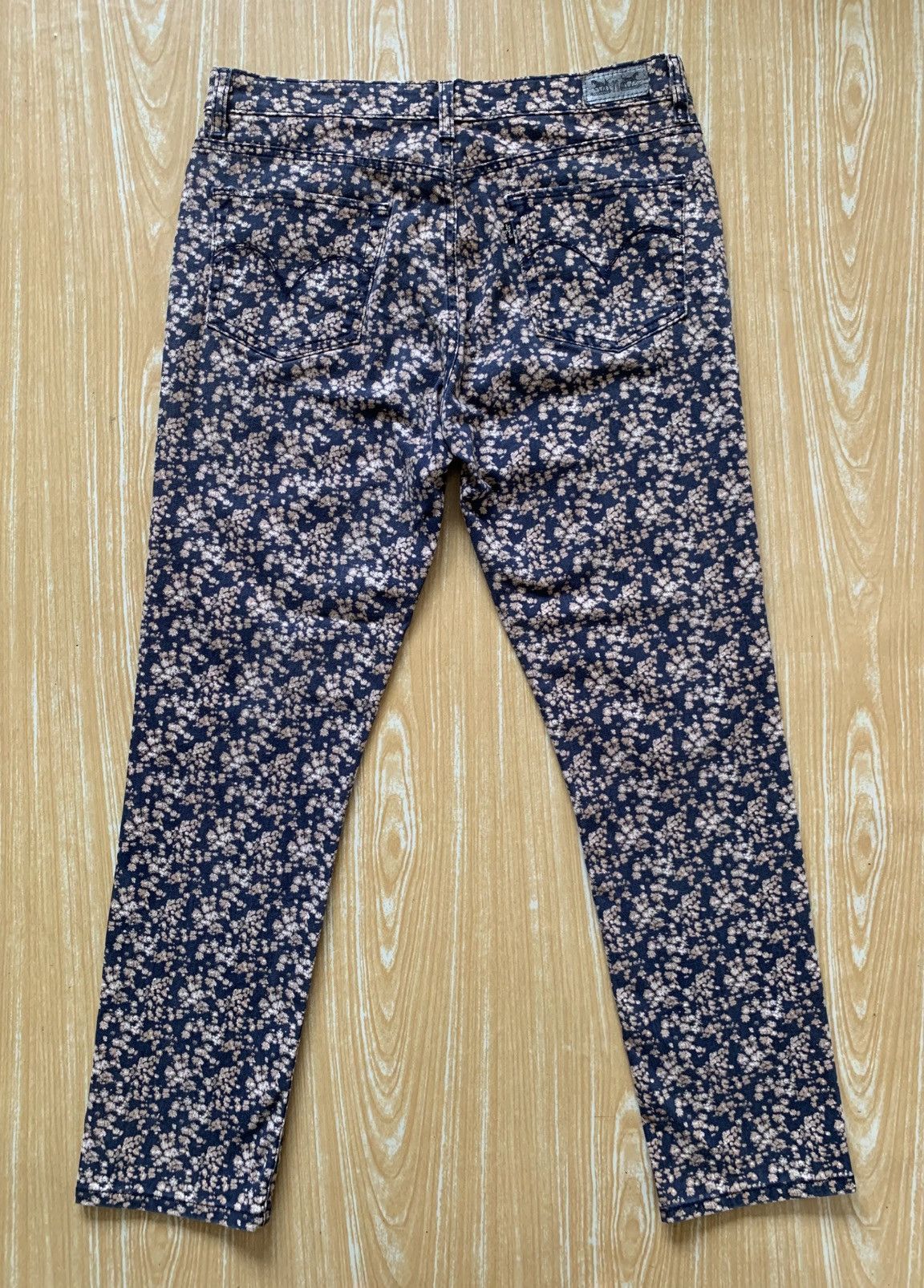 Levi's Levi’s Floral Fullprint Unisex Jeans Pants Size US 34 / EU 50 - 6 Thumbnail
