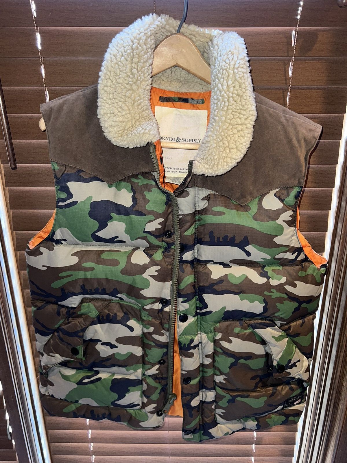 DENIM&SUPPLY RALPH LAUREN CAMO DOWN VEST-