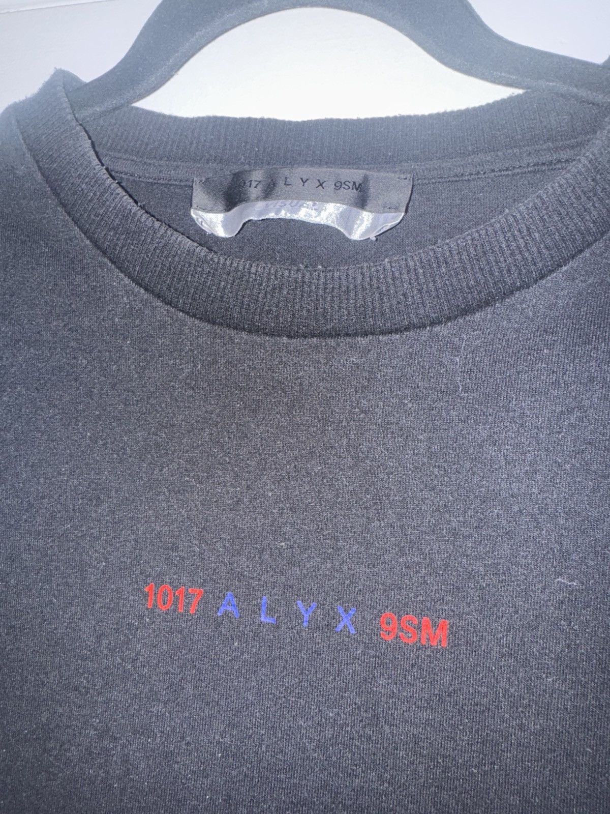 1017 ALYX 9SM 1017 Alyx 9sm t shirt Size US L / EU 52-54 / 3 - 4 Thumbnail