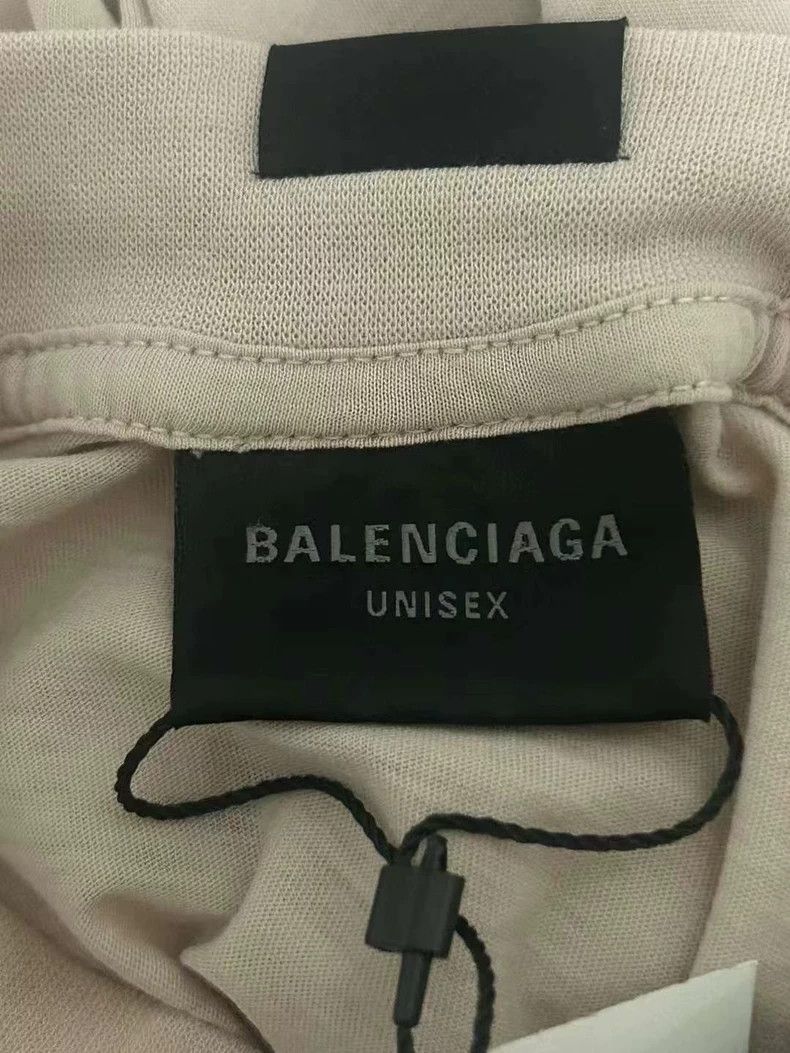 Balenciaga Balenciaga Be Nice Vintage Distressed Beige Hole Effect Size US S / EU 44-46 / 1 - 3 Thumbnail