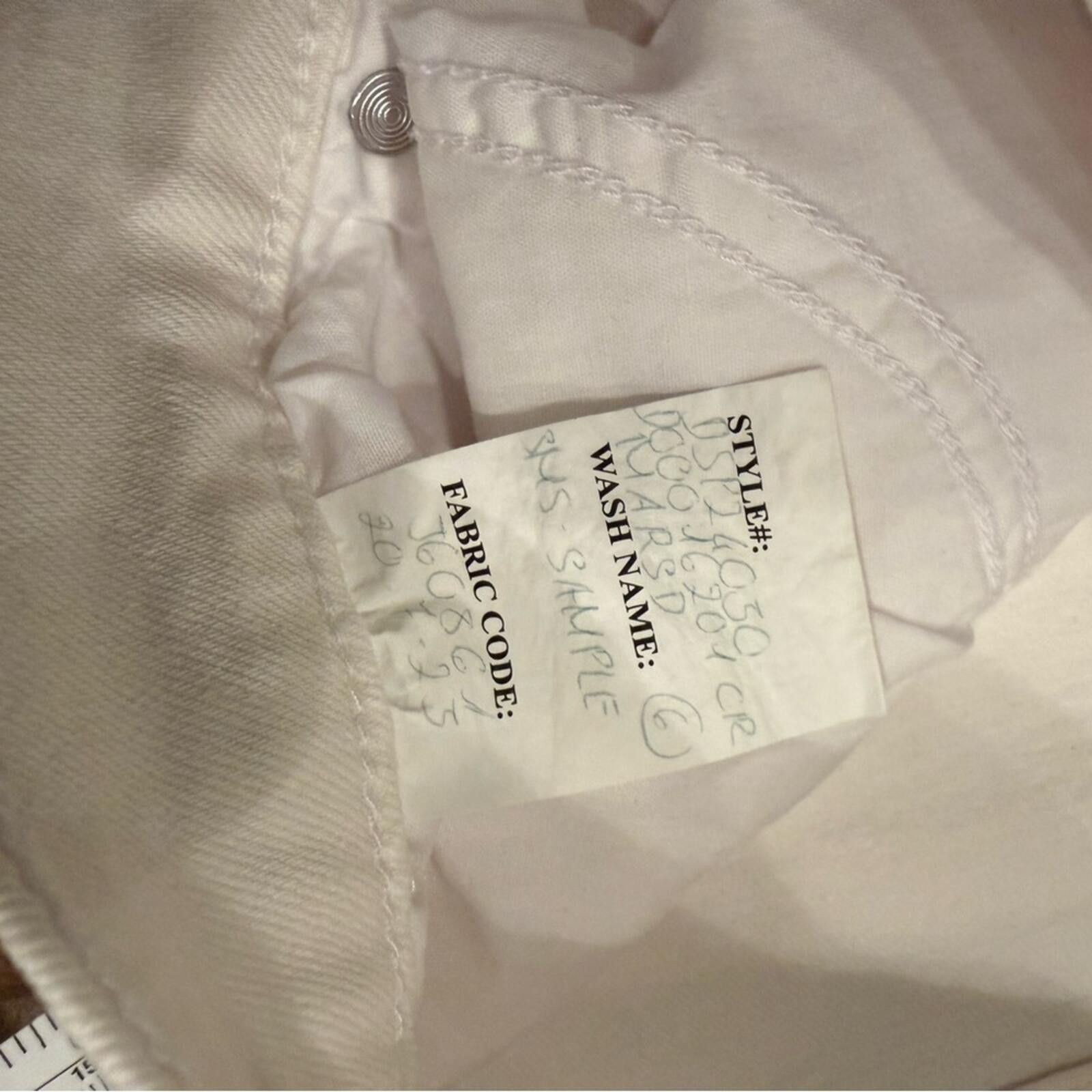 Dale Of Norway DAZE Denim Shy Girl Marshmallow White Distressed Jeans 26 Size 26" / US 2 / IT 38 - 11 Thumbnail
