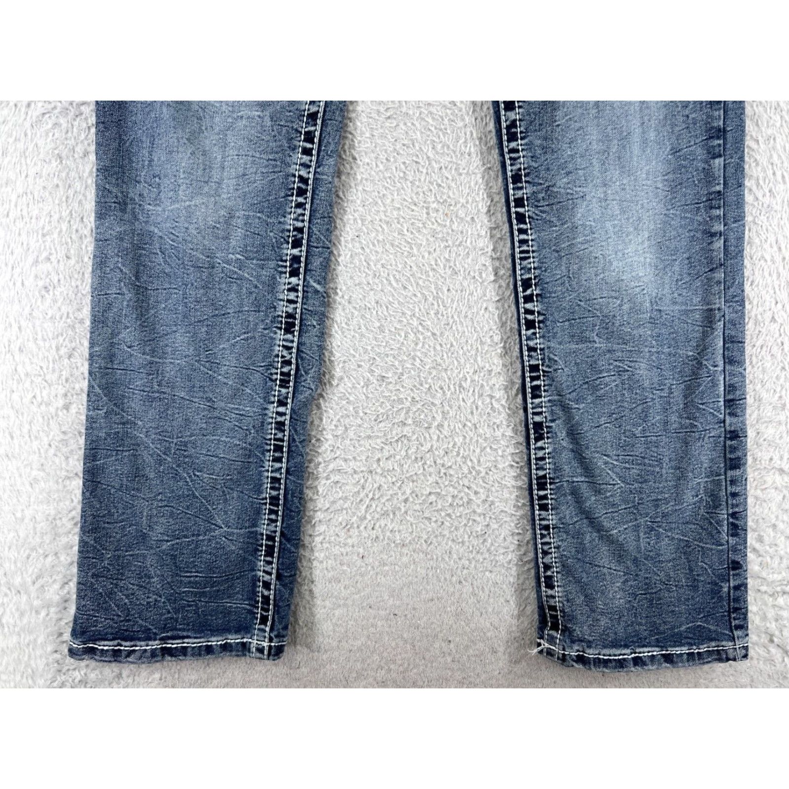 Vintage True Luck Jeans Womens 32 Blue Denim Straight Leg Bootcut 5-Pocket Embroidered Sequin Logo Size 24" / US 00 / IT 34 - 4 Thumbnail