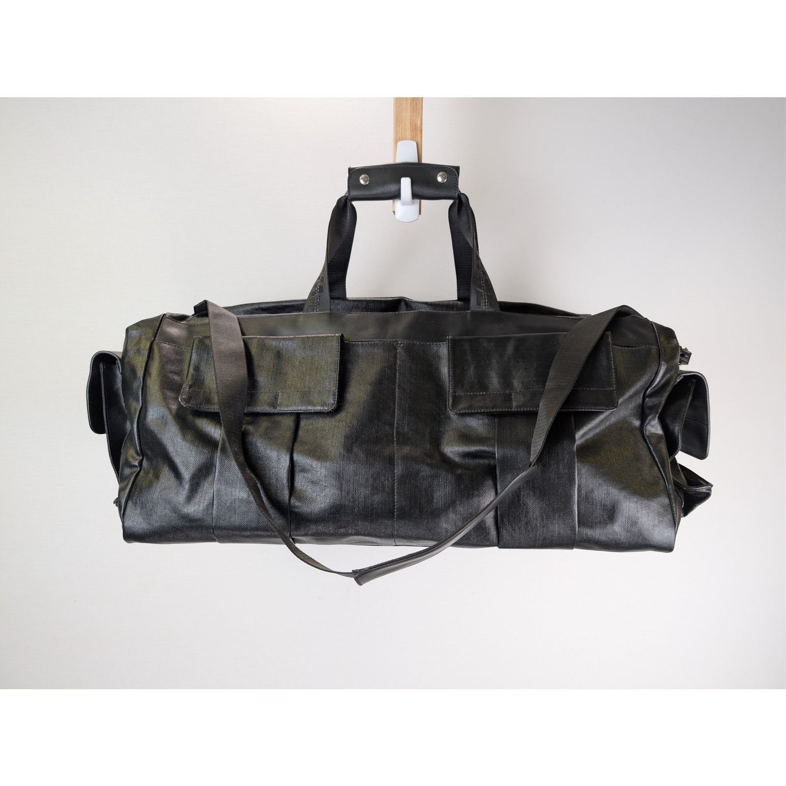 Off-White o1rshd1 Size: OS / Duffle Bag in Black Size ONE SIZE - 1 Thumbnail