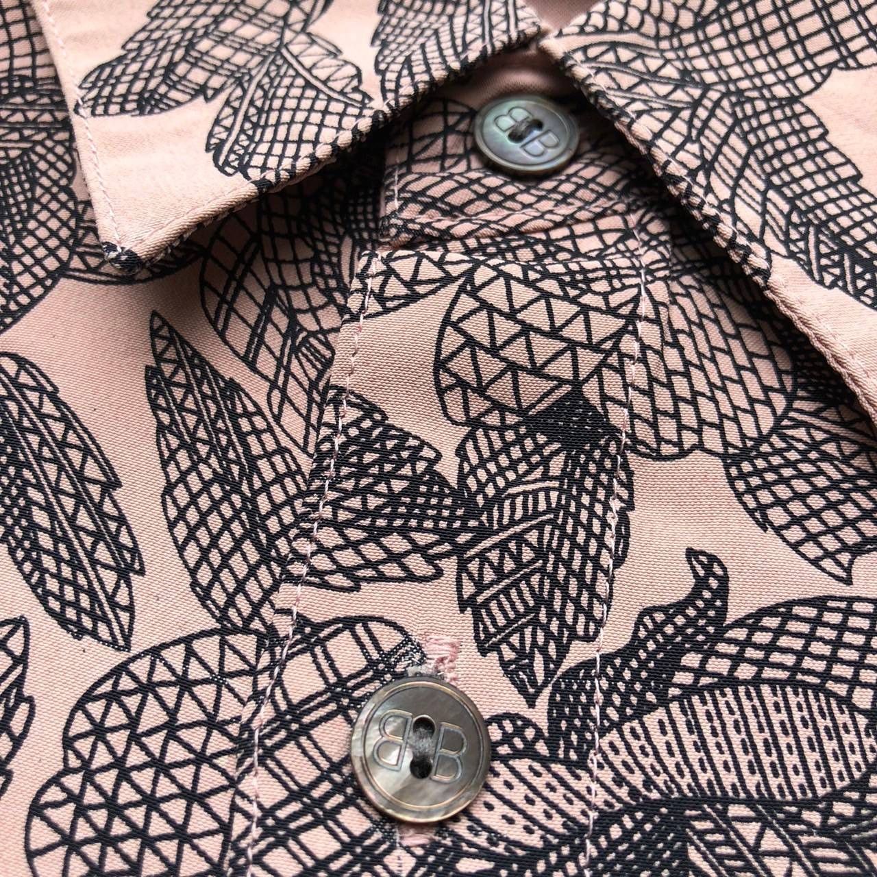 Balenciaga balenciaga sports vintage pattern shirt Size US M / EU 48-50 / 2 - 4 Thumbnail