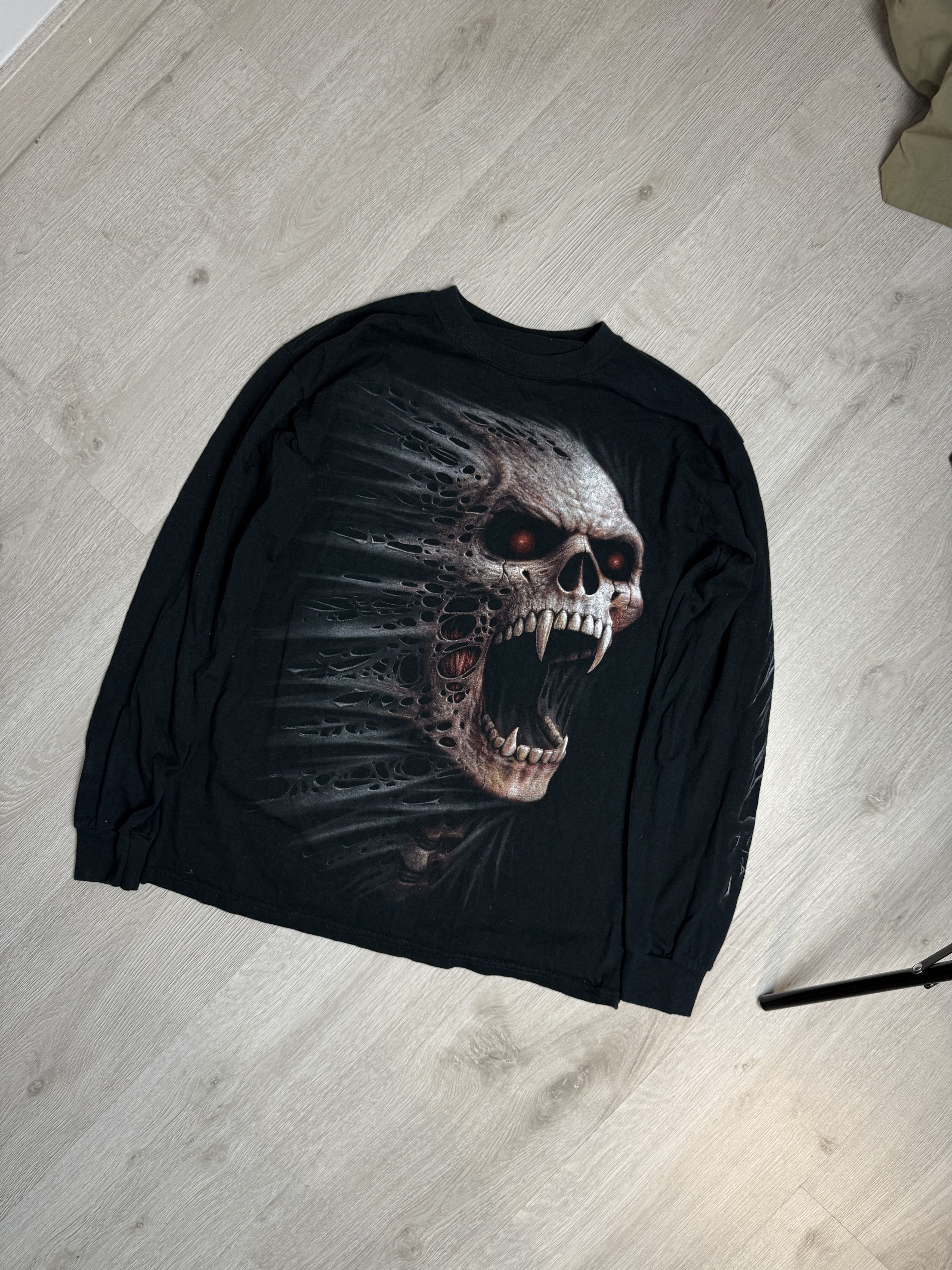 Band Tees × Japanese Brand Vintage Y2K Spiral Scream Skull Horror Rock Tee Shirt Size US L / EU 52-54 / 3 - 2 Thumbnail