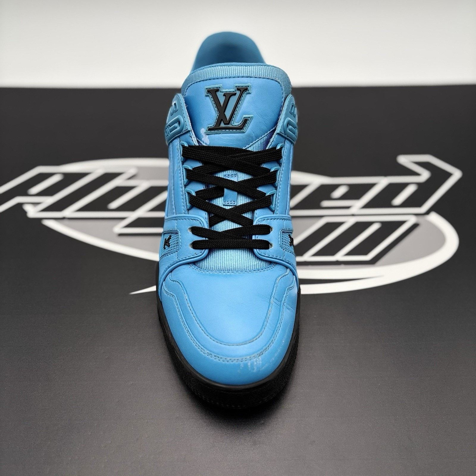 Louis Vuitton (8-8.5 US) Louis Vuitton Trainer ' Blue Black ' | GOOD COND! Size US 8.5 / EU 41-42 - 5 Thumbnail