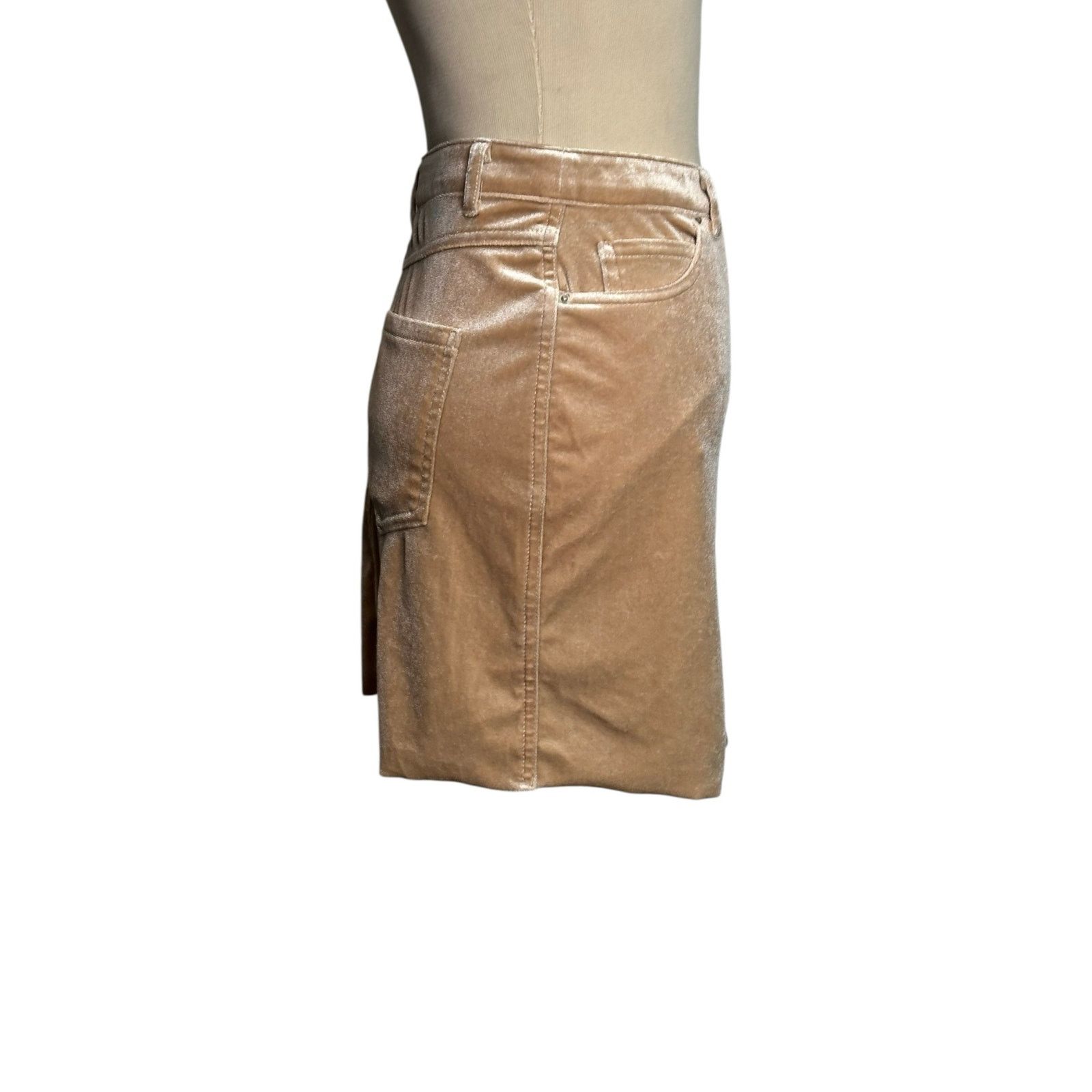 Forever 21 Forever 21 beige suede mini skirt size Large Size 30" / US 8 / IT 44 - 7 Thumbnail