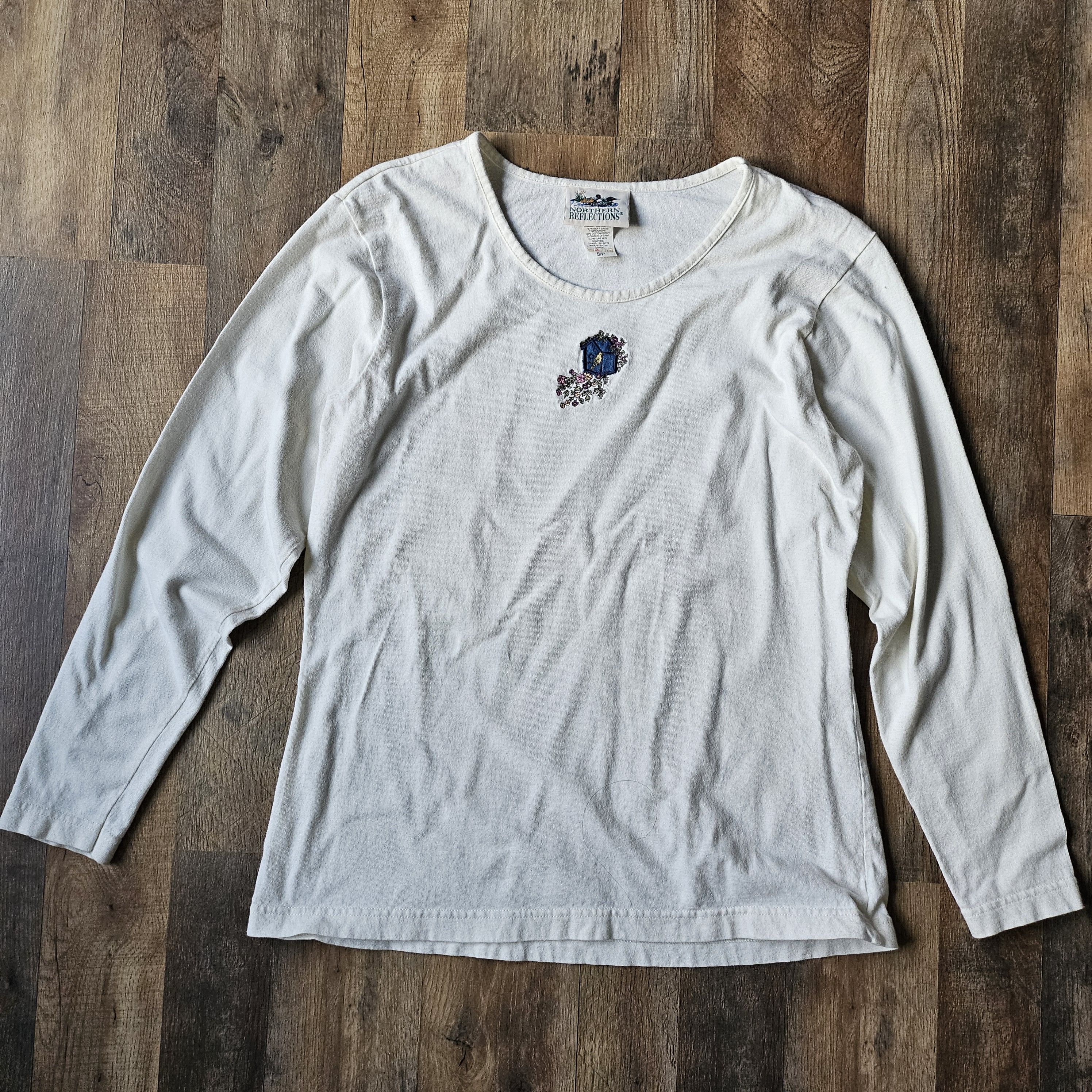 Northern Reflections × Vintage 90s Northern Reflections Embroidered Longsleeve T Shirt Size S / US 4 / IT 40 - 1 Thumbnail