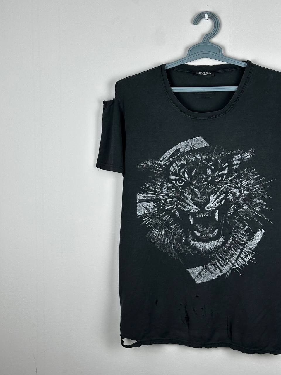 Balmain Balmain Distressed Trash Tiger Print T Shirt Faded Size US M / EU 48-50 / 2 - 2 Thumbnail