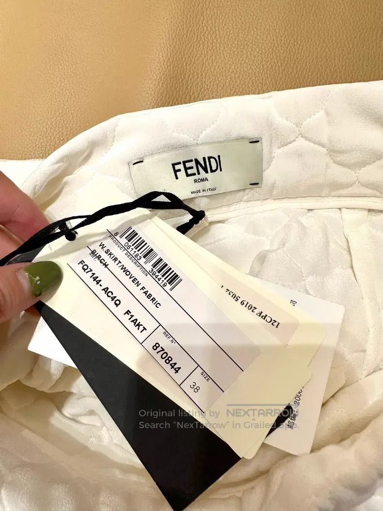 Fendi Fendi Skirt Size 25" / US 0 / IT 36 - 3 Thumbnail