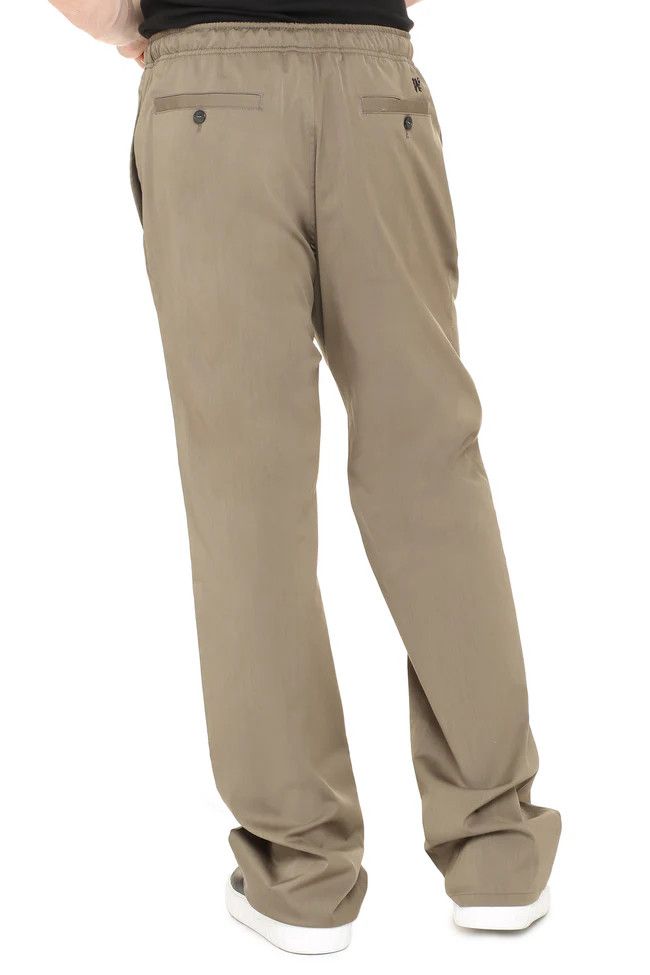 o1y0325 Jogger & Sweatpant in Military Green