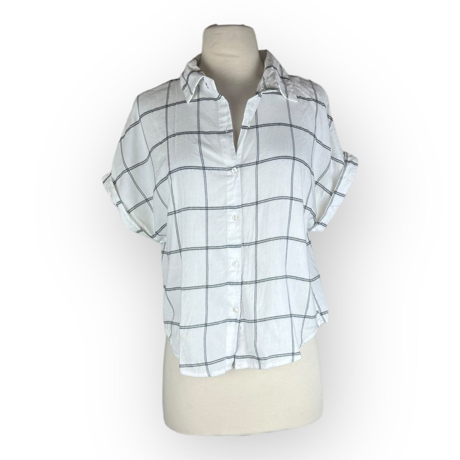 Urban Outfitters Japna Windowpane Short Sleeve Cuffed Casual Blouse Size M / US 6-8 / IT 42-44 - 1 Thumbnail