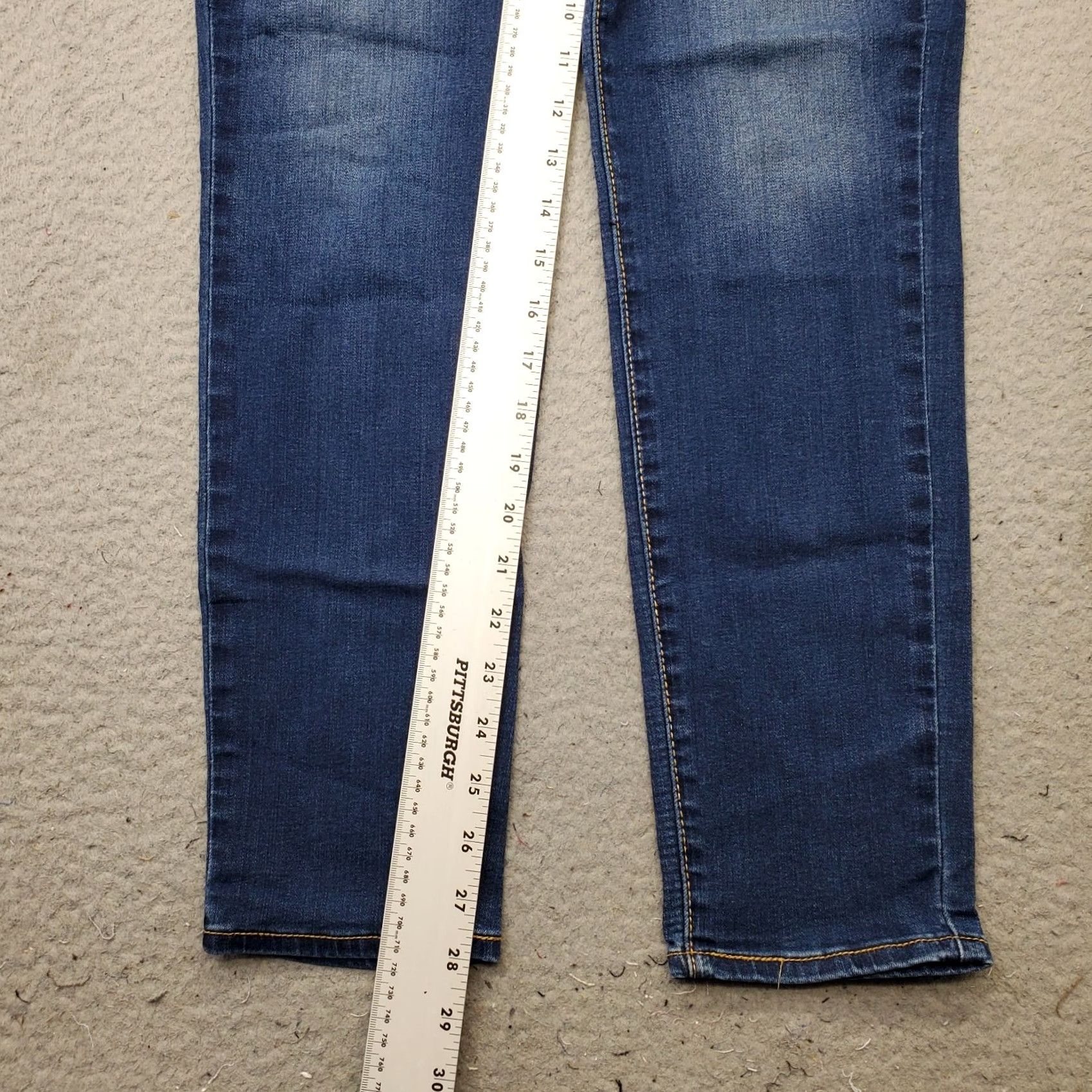 Levi's Levi's Womens 2 Jeans Curvy Skinny Denim Blue 2 Medium Inseam 28" 5-Pocket Stretch Comfort Size 26" / US 2 / IT 38 - 4 Thumbnail