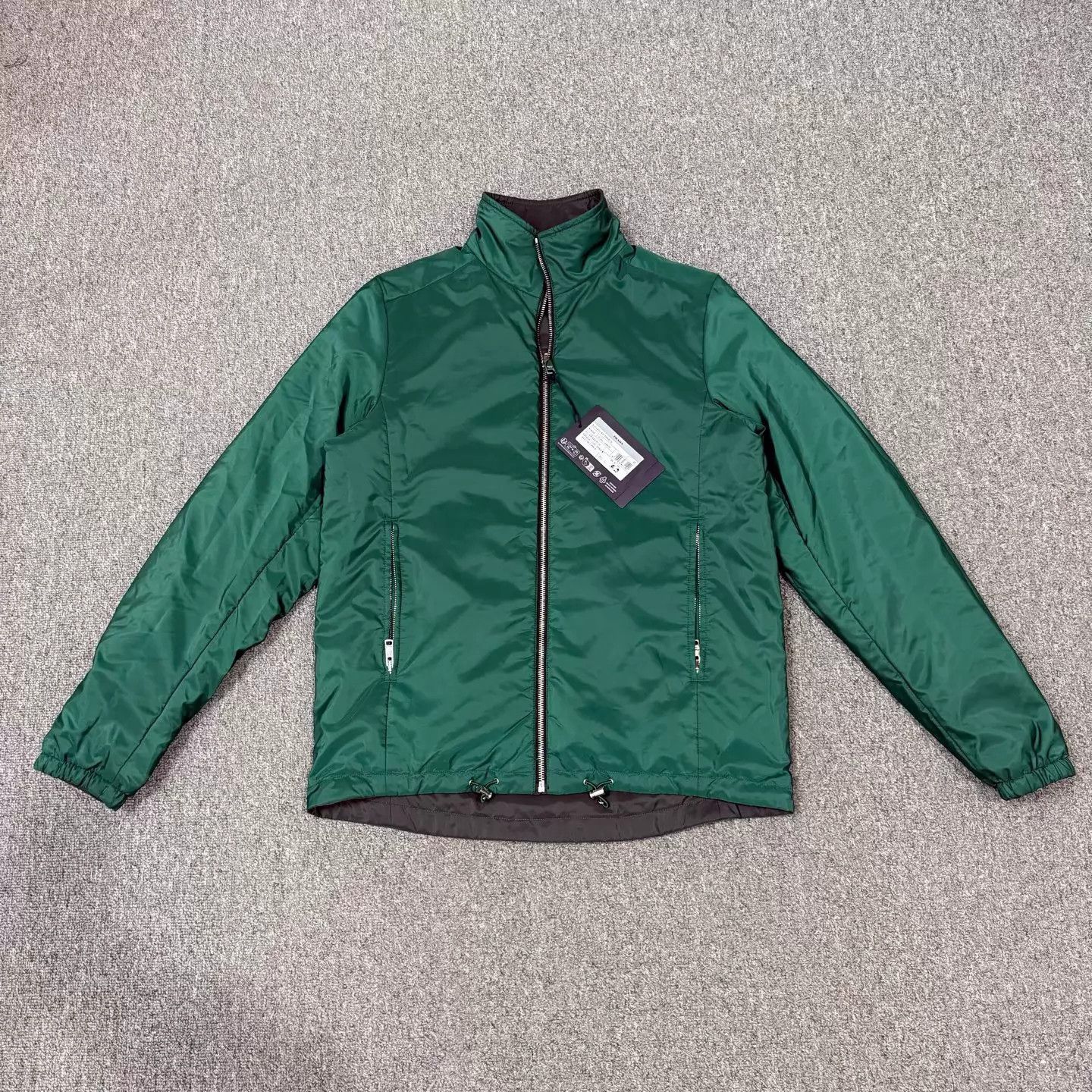 Prada Prada 26 Chest Triangle Logo Double Sided Nylon Jacket 48 Size US M / EU 48-50 / 2 - 2 Thumbnail