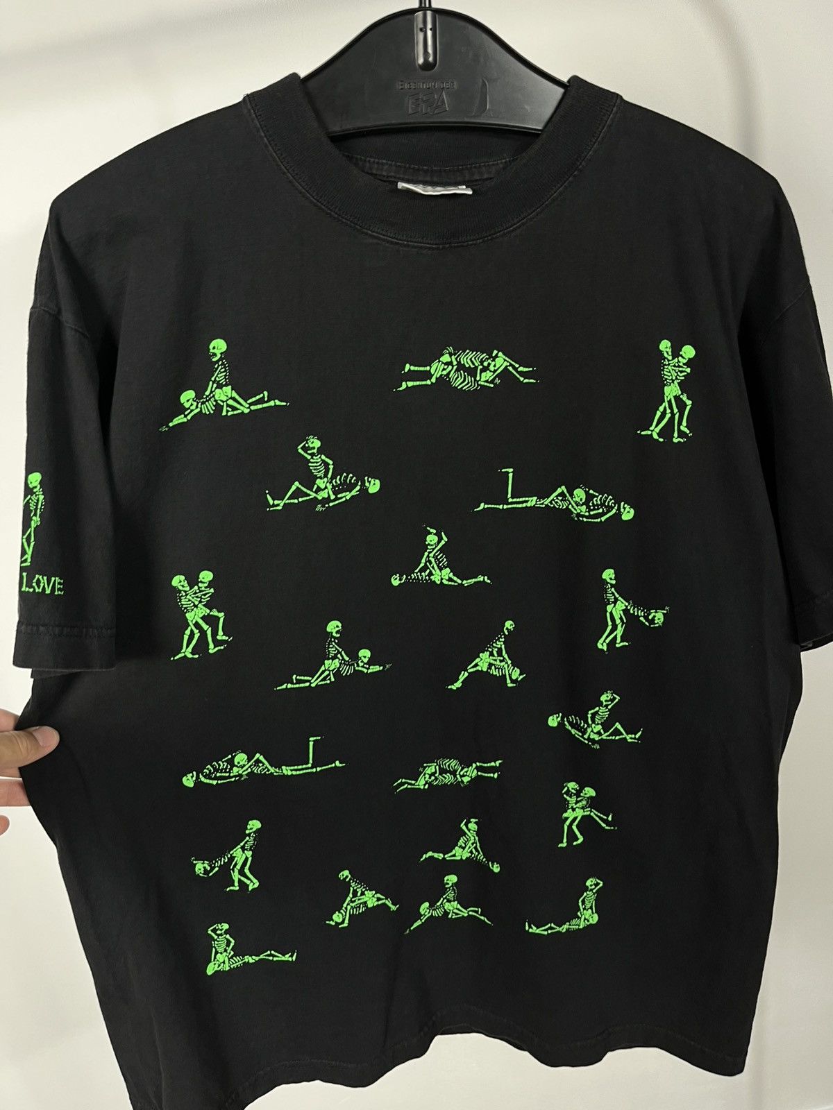Other Oversized Black T-Shirt Green Skeleton Graphic Bone In Love Size US L / EU 52-54 / 3 - 10 Thumbnail
