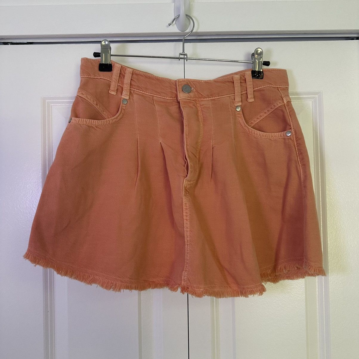 Anthropologie Anthropologie Pilcro Pleated Coral Mini Skirt Size 6 Size 28" / US 6 / IT 42 - 1 Thumbnail