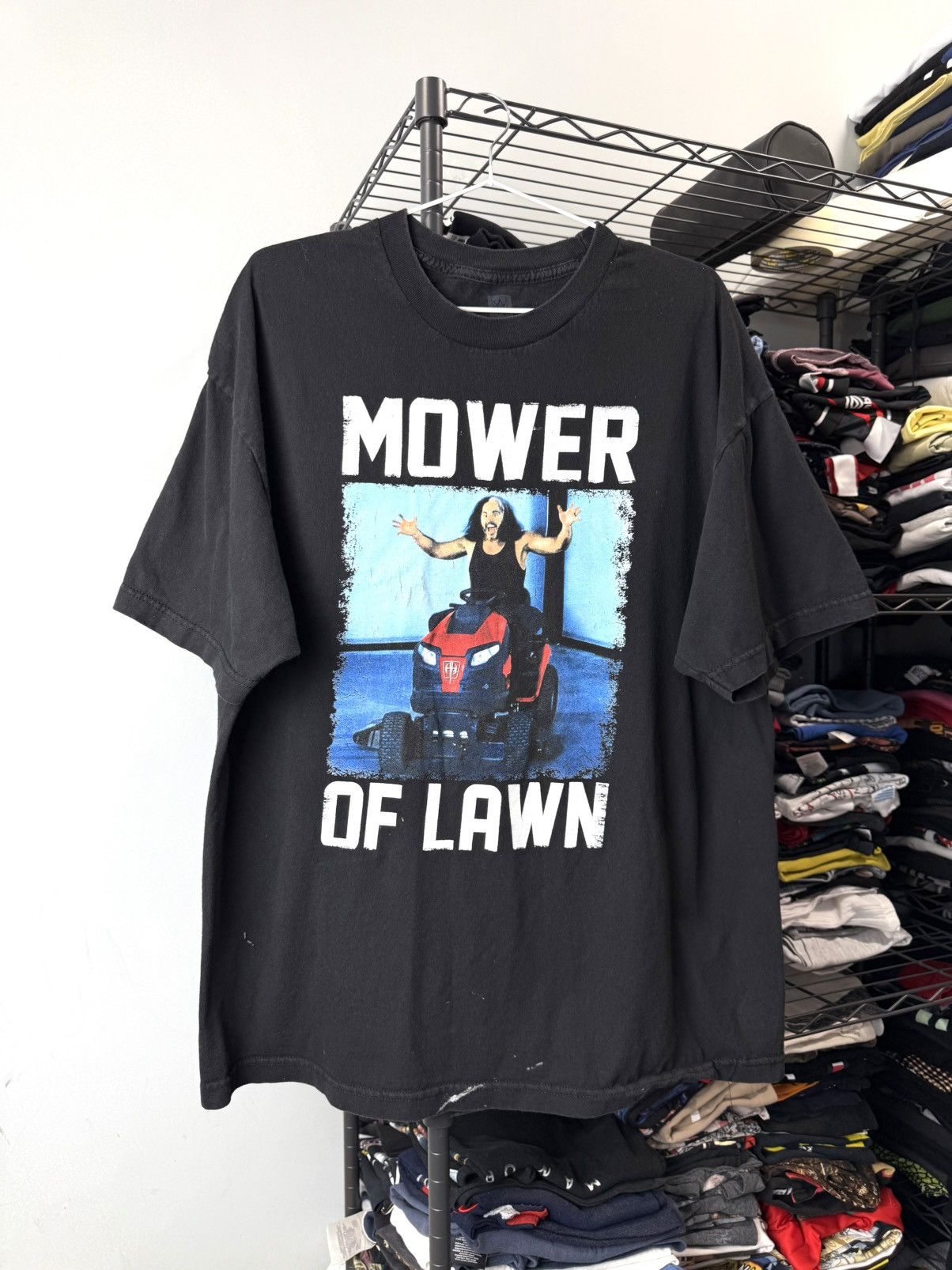 WWE Vintage WWE Matt Hardy Mower Of Lawn T Shirt Wrestling Size US XL / EU 56 / 4 - 1 Thumbnail