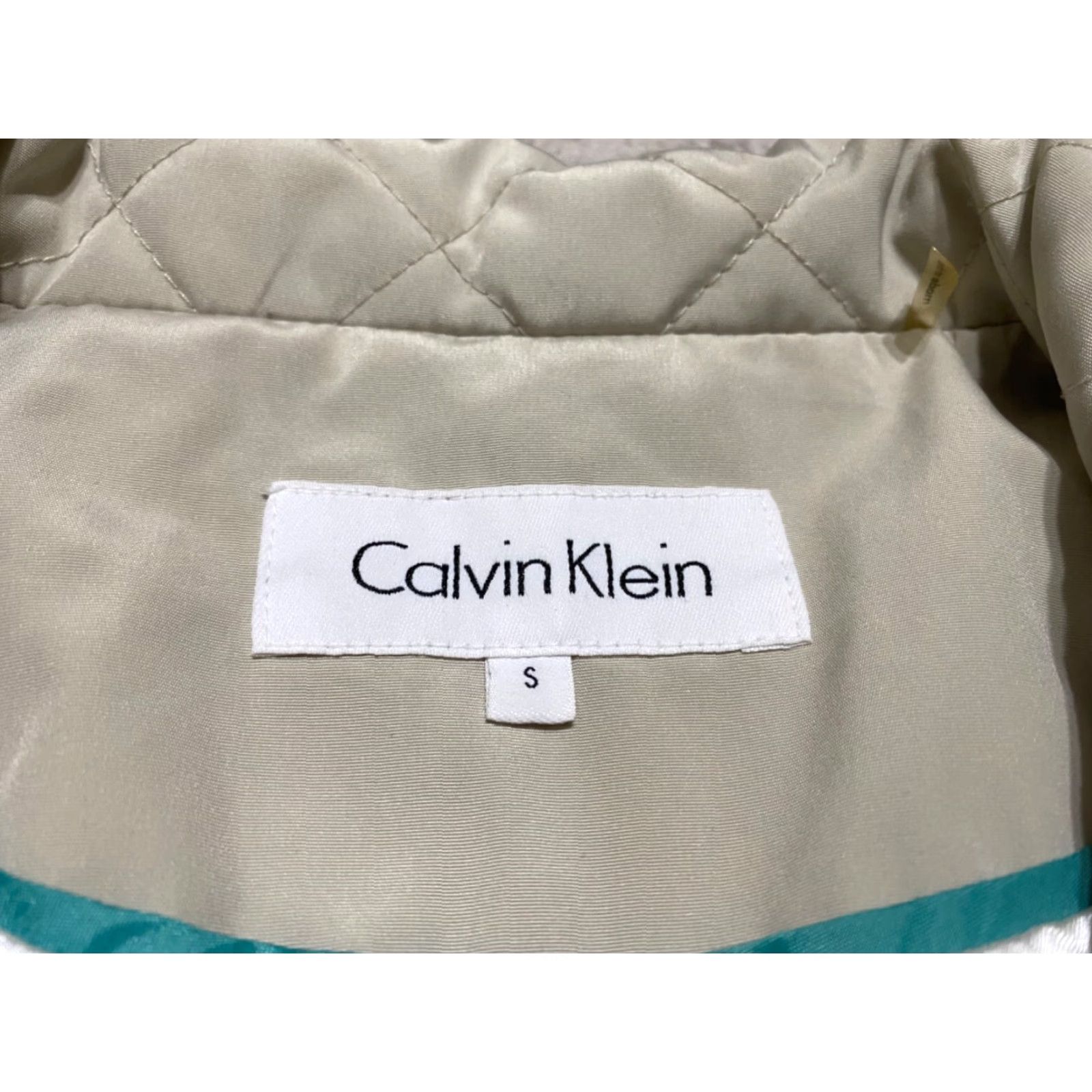 Calvin Klein Calvin Klein Jacket Womens Small Solid Beige Full Zip Puffer Quilted Mid-Length Long Sleeve Regular Zip Pockets Fall Spring Winter Beig e? Size S / US 4 / IT 40 - 5 Thumbnail