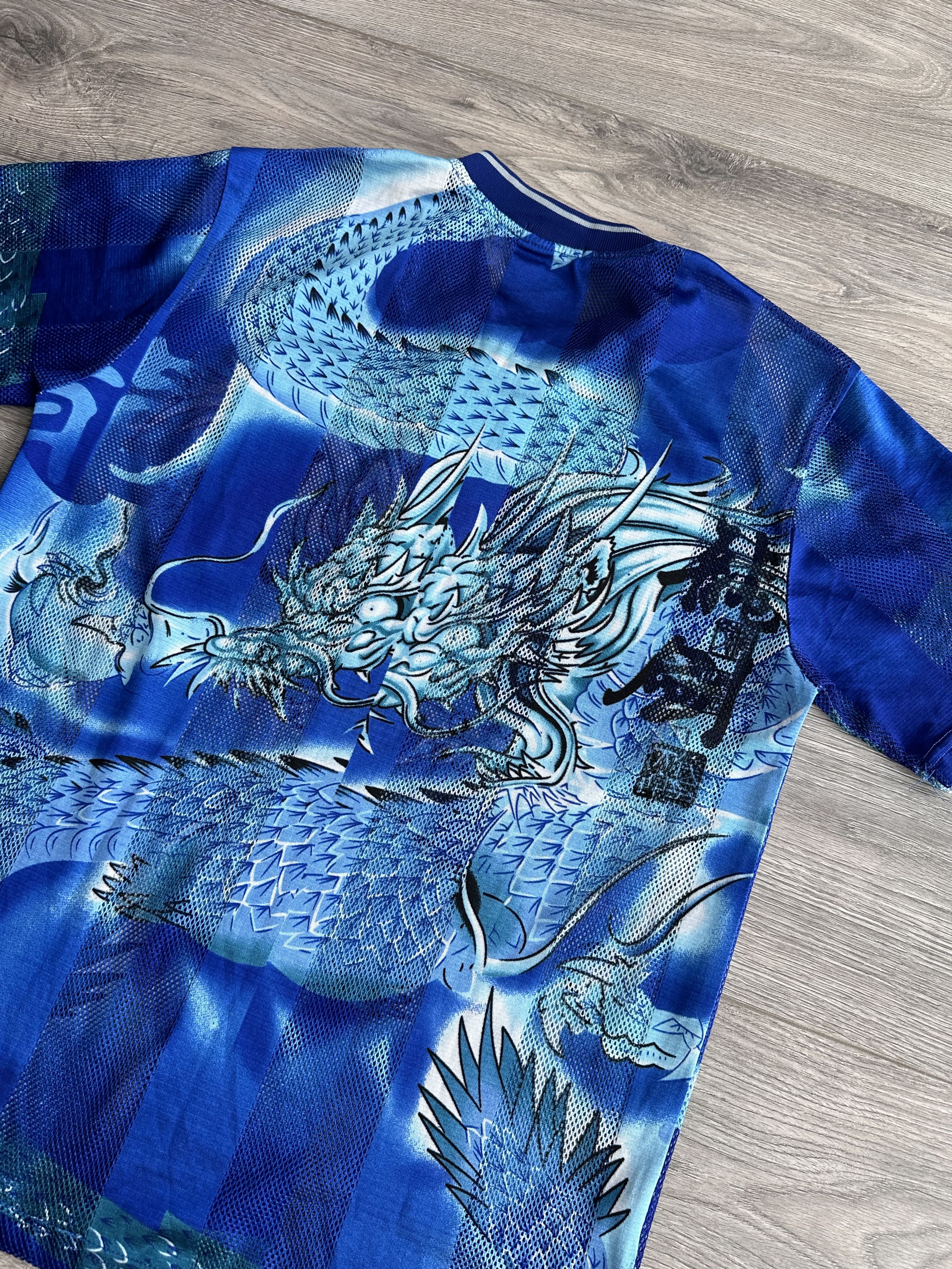 Vintage Avant Garde Dragon vintage t shirt Size US L / EU 52-54 / 3 - 5 Thumbnail