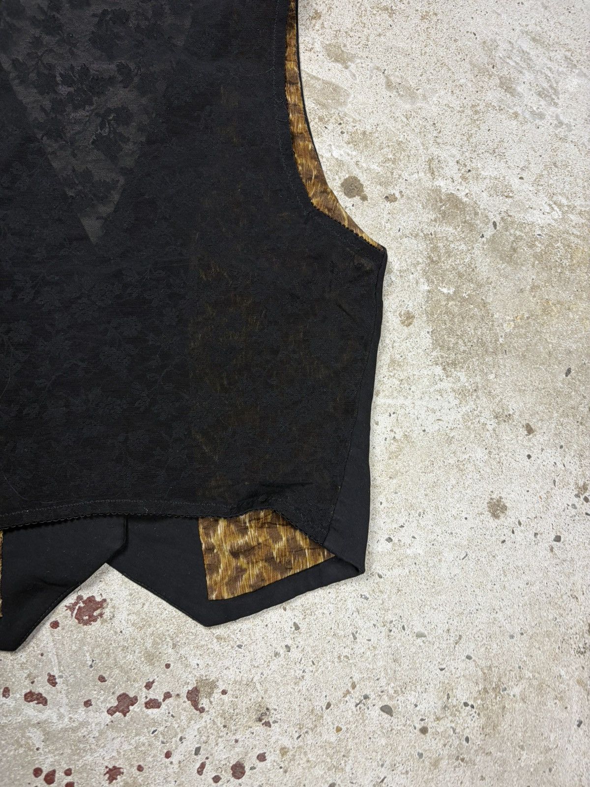 Dolce & Gabbana 2000s Dolce & Gabbana Black Viscose Lace Vest Sheer Size M / US 6-8 / IT 42-44 - 9 Thumbnail