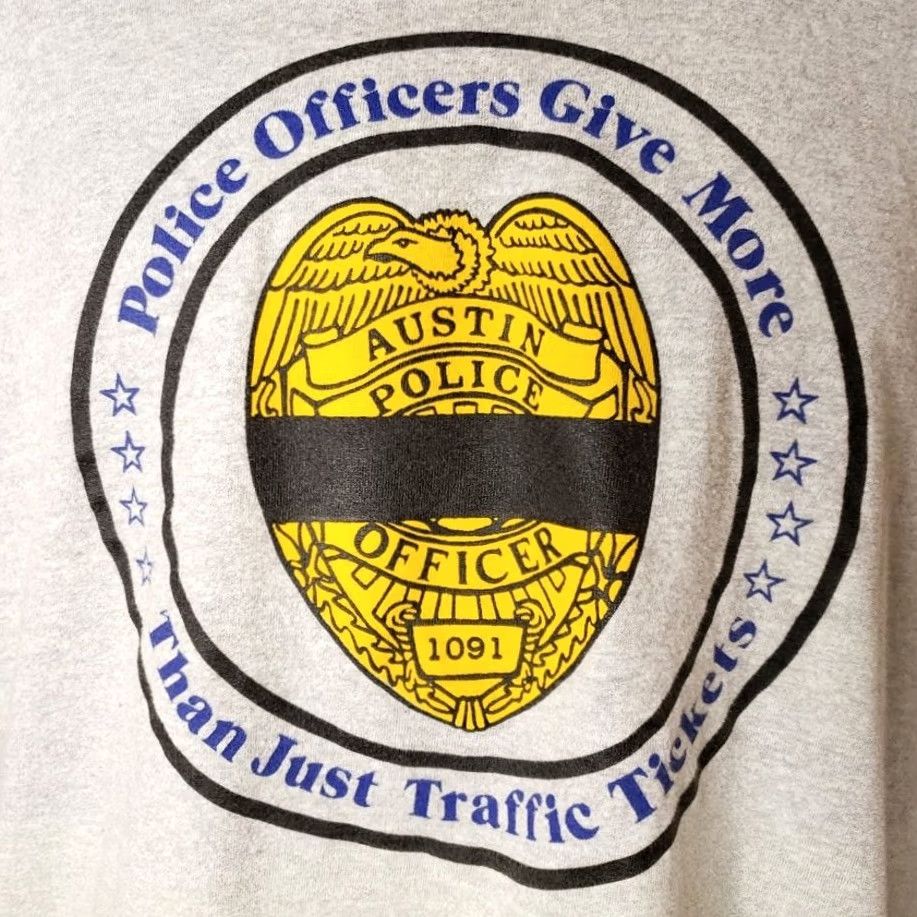 Vintage VINTAGE Austin Police T Shirt Mens Size Medium 80s Law Enforcement Made In USA Size US M / EU 48-50 / 2 - 3 Thumbnail