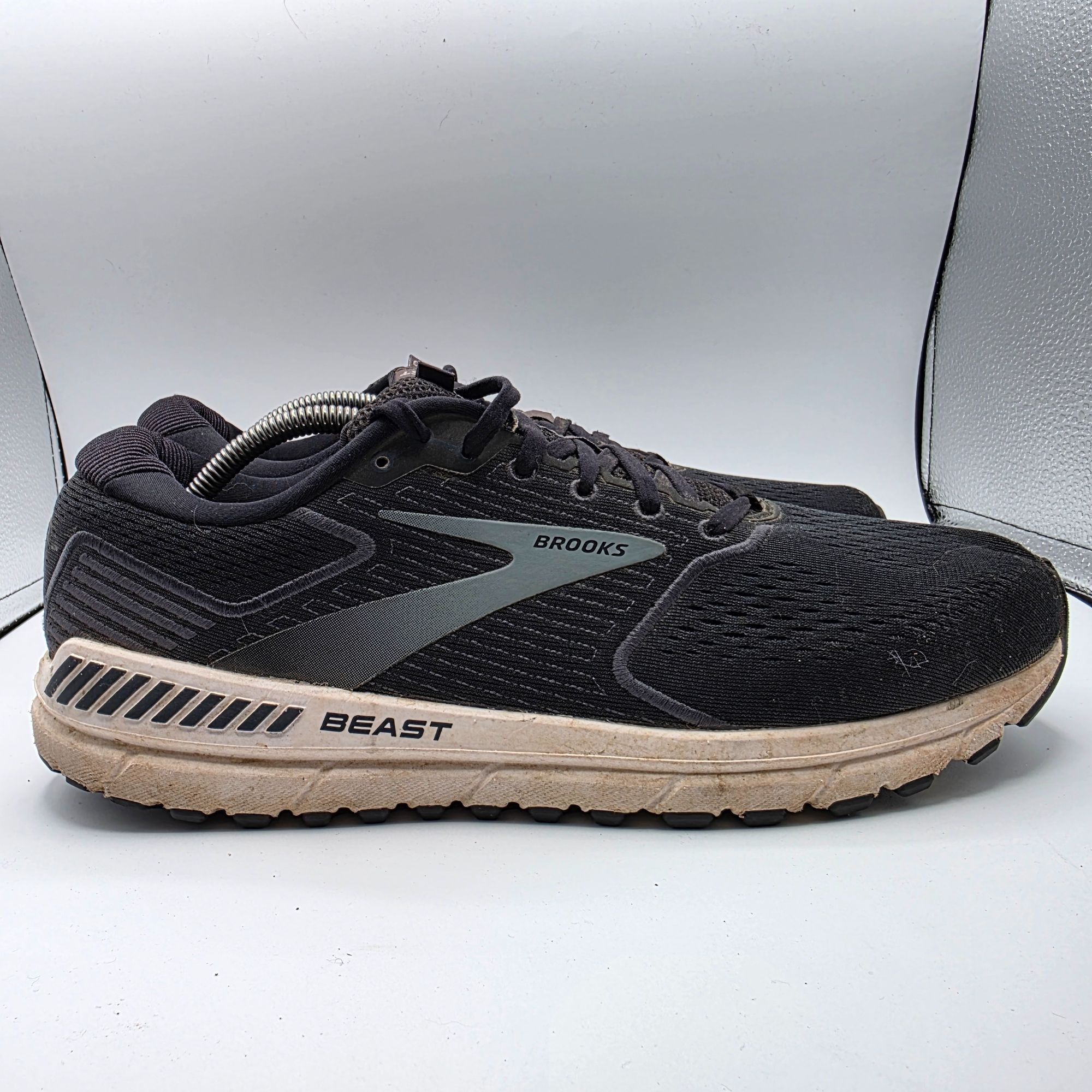 Brooks Brooks Beast 20 Mens Size 12.5 Black Athletic Shoes Walking Size US 12.5 / EU 45-46 - 7 Thumbnail