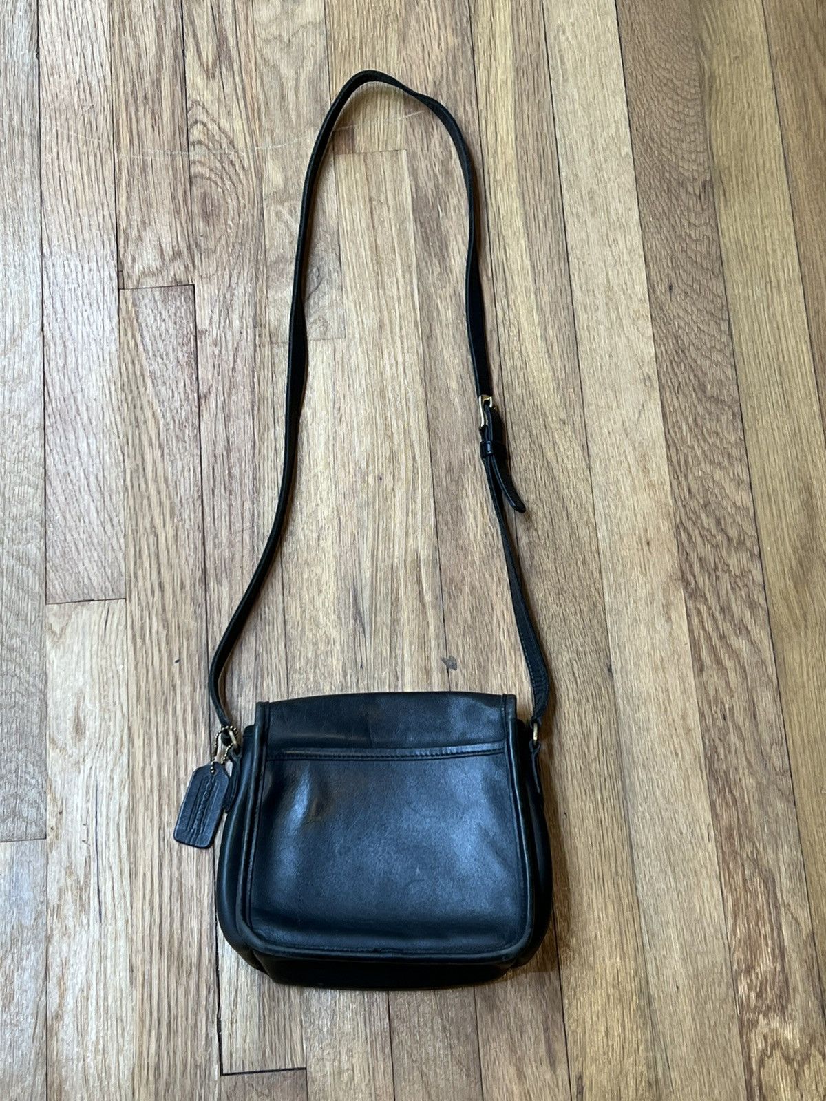 Coach Coach Legacy Companion 9076 Crossbody Purse Black Leather Size ONE SIZE - 2 Thumbnail