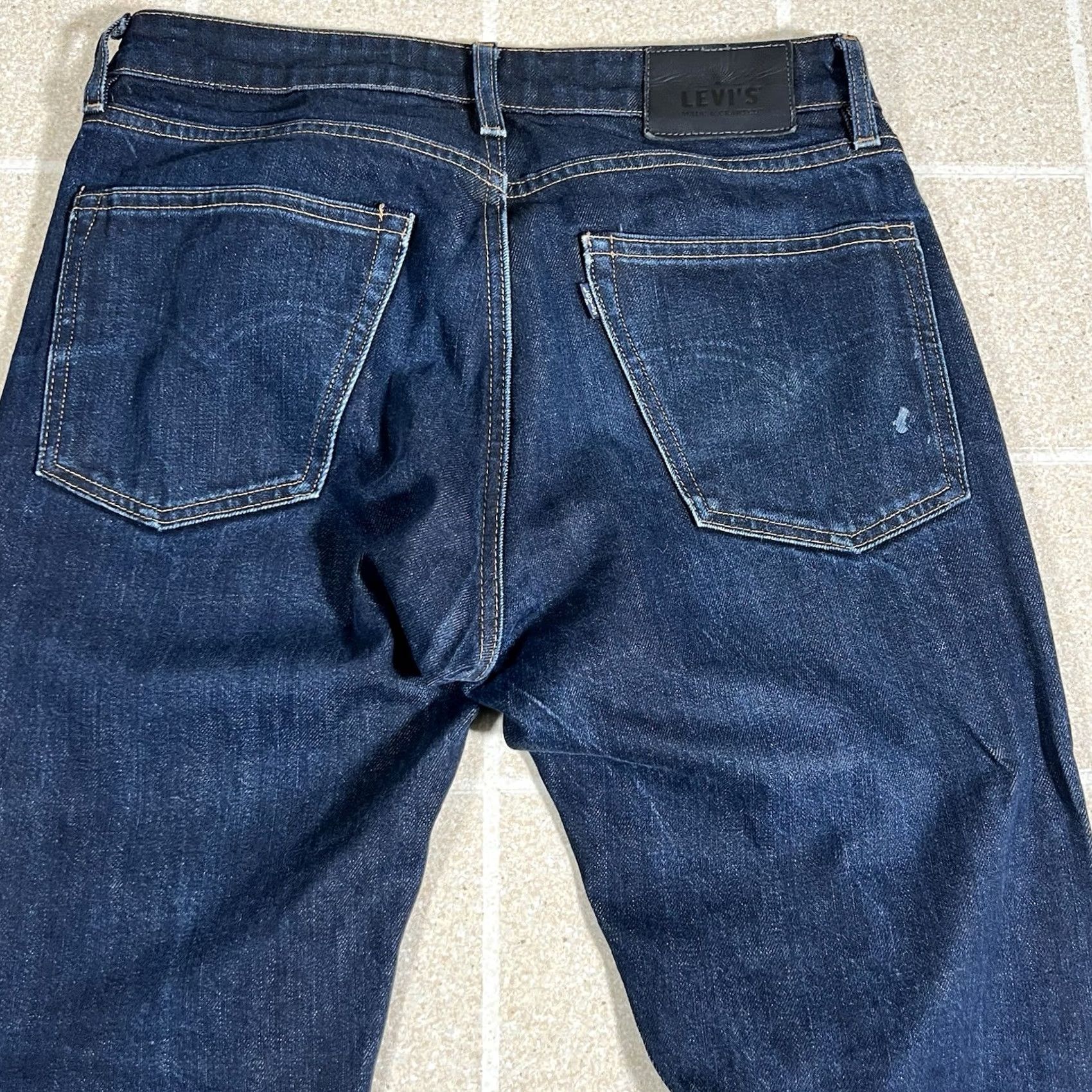 Levi's Levi's Made & Crafted Denim Jeans Slim 30x32 Mens Dark Blue Tapered Size US 30 / EU 46 - 2 Thumbnail