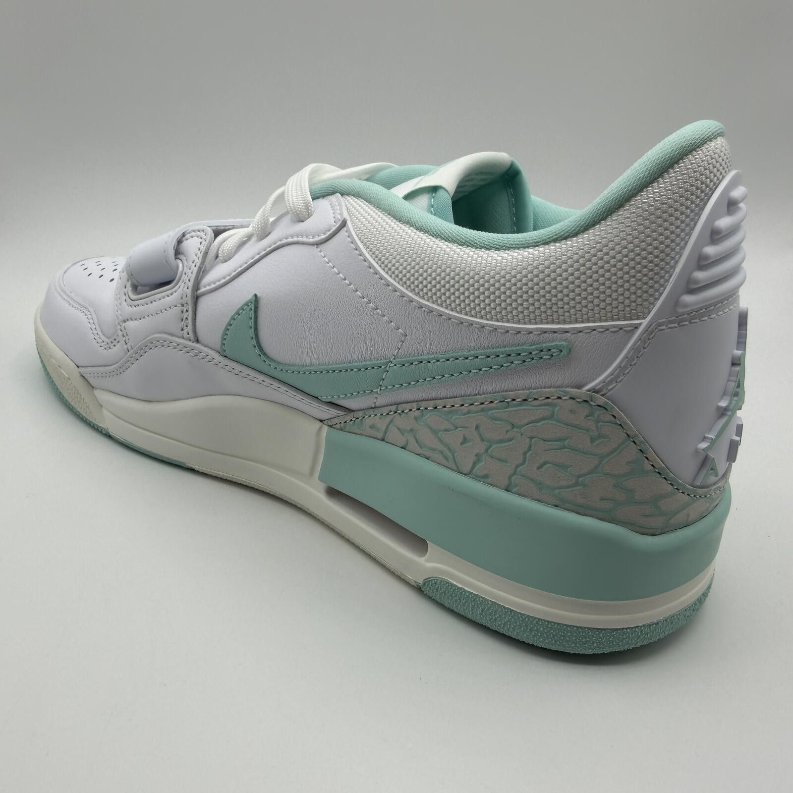 Nike Nike Air Jordan Legacy 312 Low Light Dew Women Shoes Size 10 Size US 10 / IT 40 - 10 Thumbnail