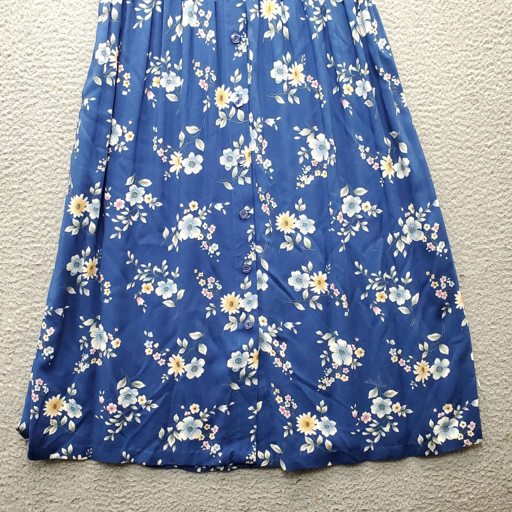Vintage ERIKA Women S A-Line Dress Mult Floral Lace Pleated Button Front Short Sleeve Size S / US 4 / IT 40 - 3 Thumbnail