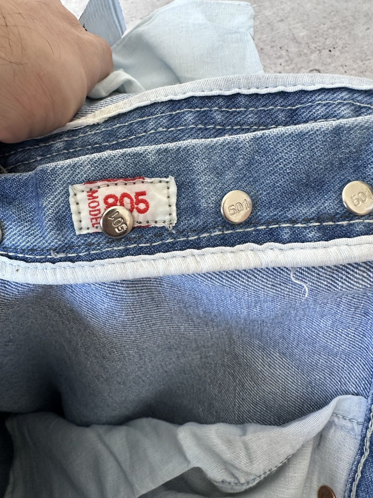Levi's Vintage 90s Levi’s 501 Jeans Made in USA W35 L32 Blue Denim Size US 35 - 8 Thumbnail
